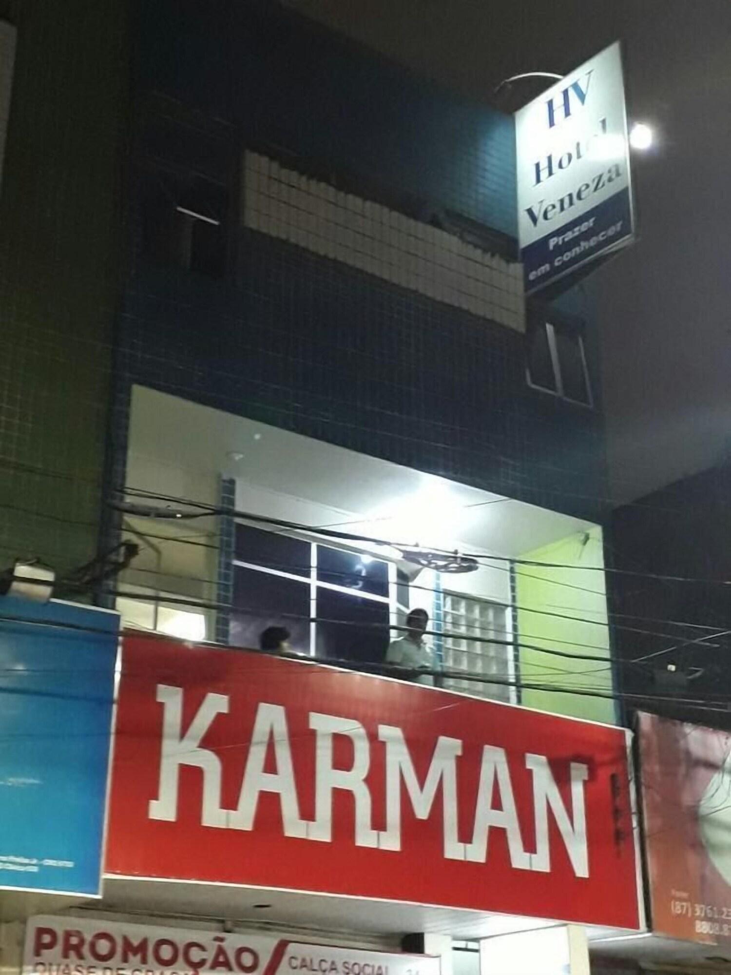 Vista Exterior Hotel Veneza