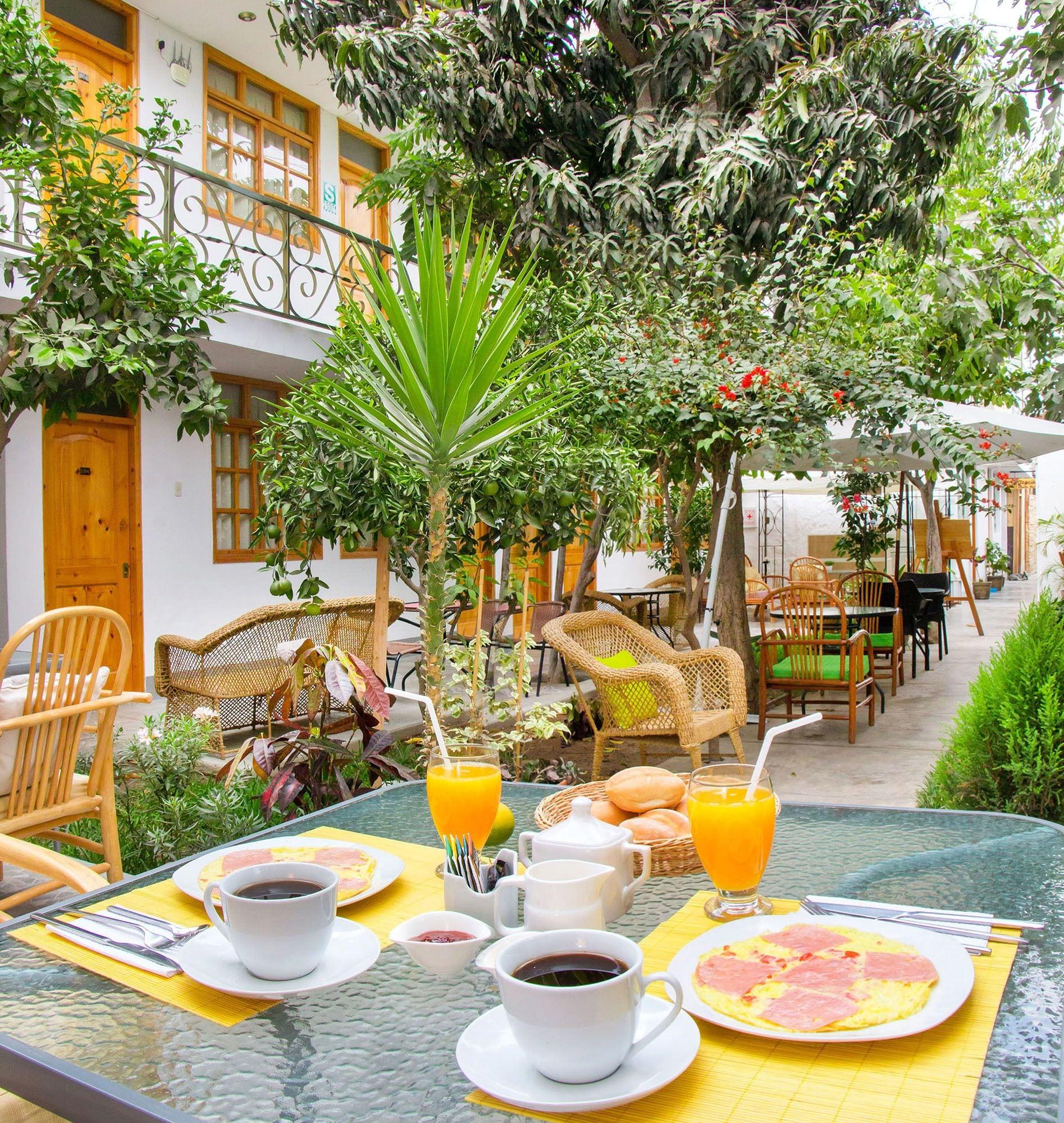 Restaurant El Huerto Hostel