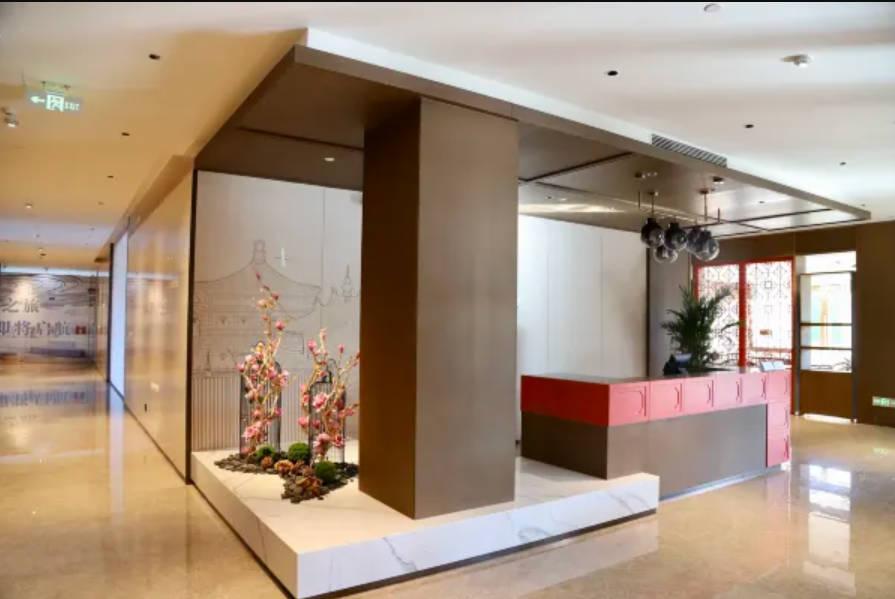 Vista Lobby Crowne Plaza Zunhua Hot Spring Town by IHG