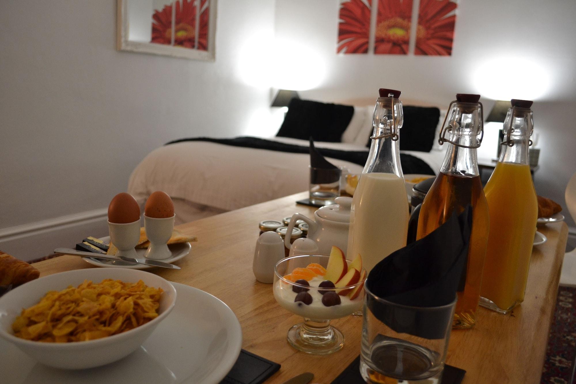 Varios Garswood Guesthouse