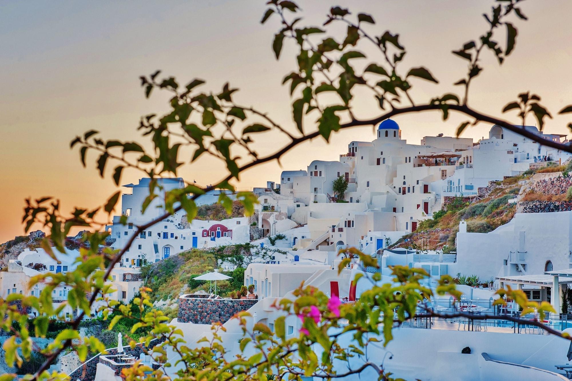 Vista Exterior Armeni Village Rooms & Suites