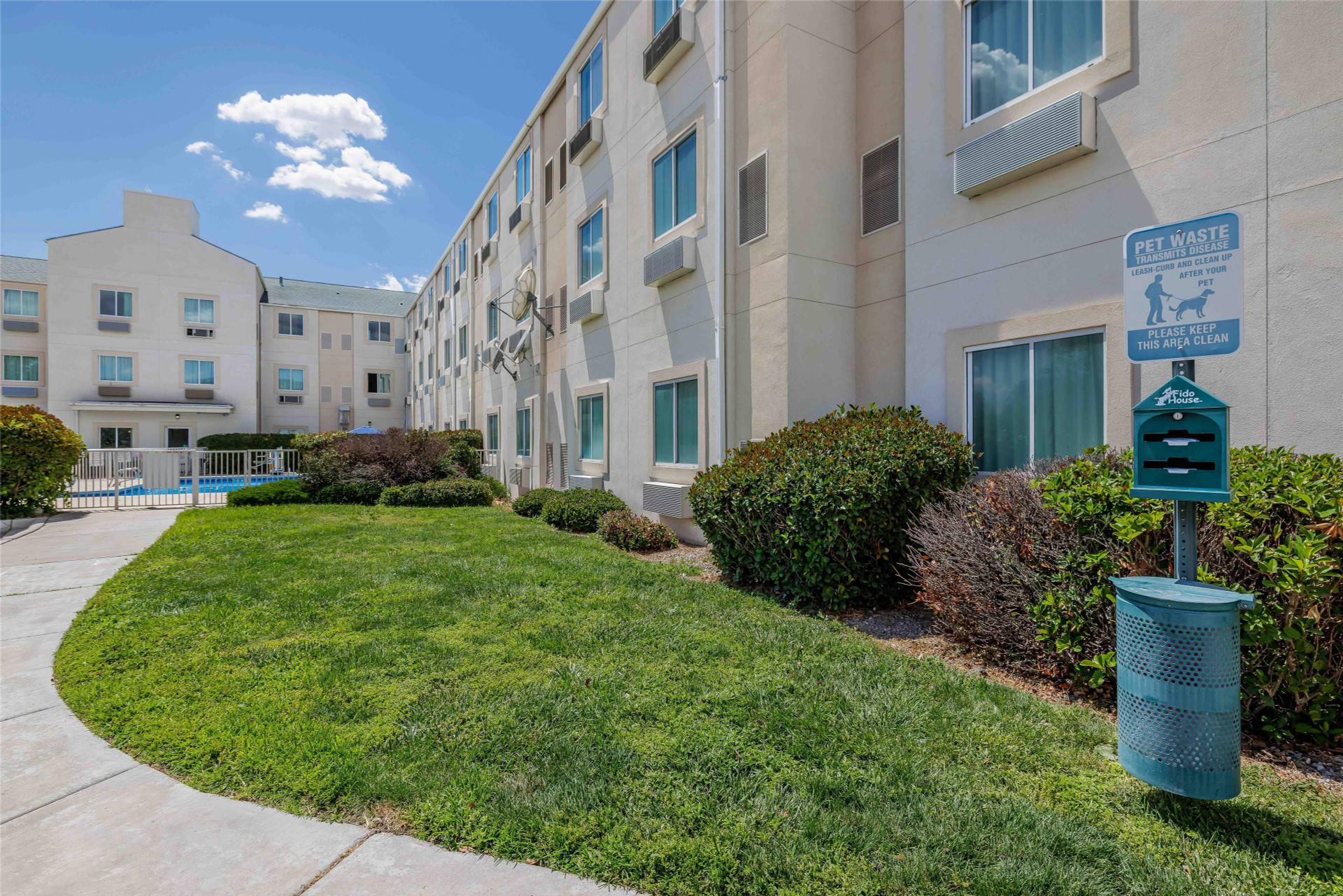 Varios Motel 6 Albuquerque, NM - North