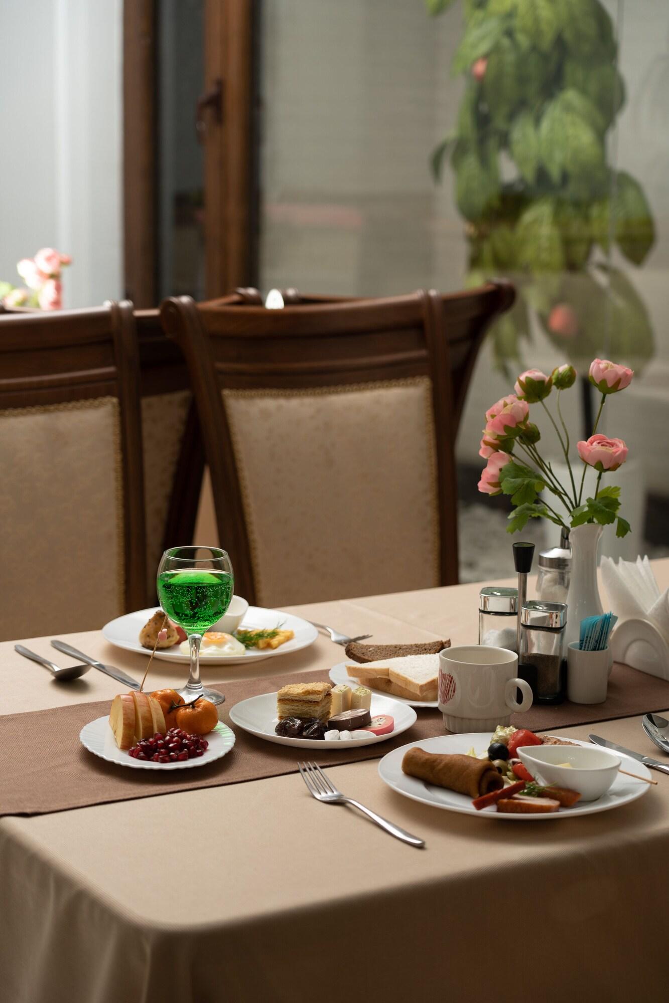 Restaurant Shoxjahon Hotel - 600 Mbps Internet
