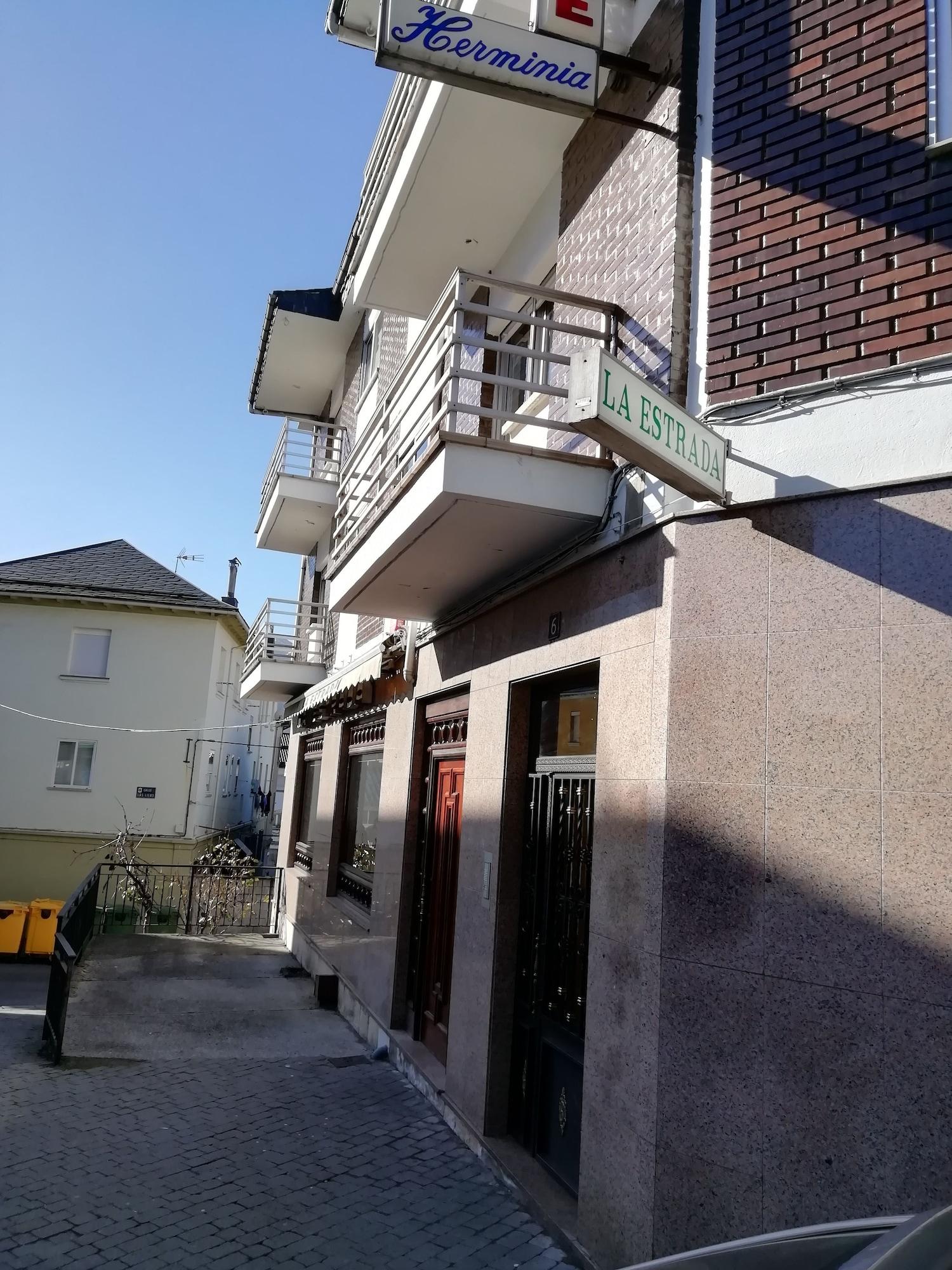 Varios Hostal La Estrada Restaurante