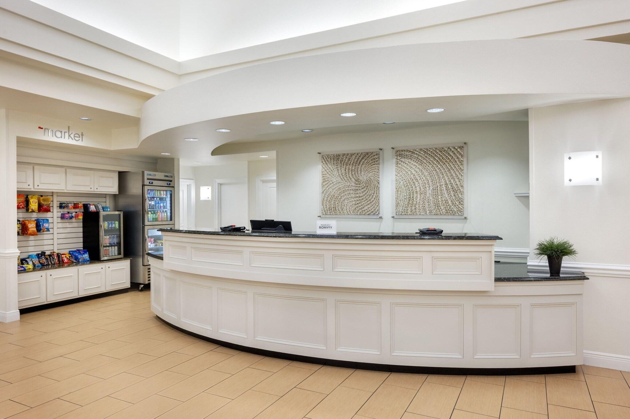 Vista Lobby Residence Inn by Marriott Sandestin at Grand Boulevard