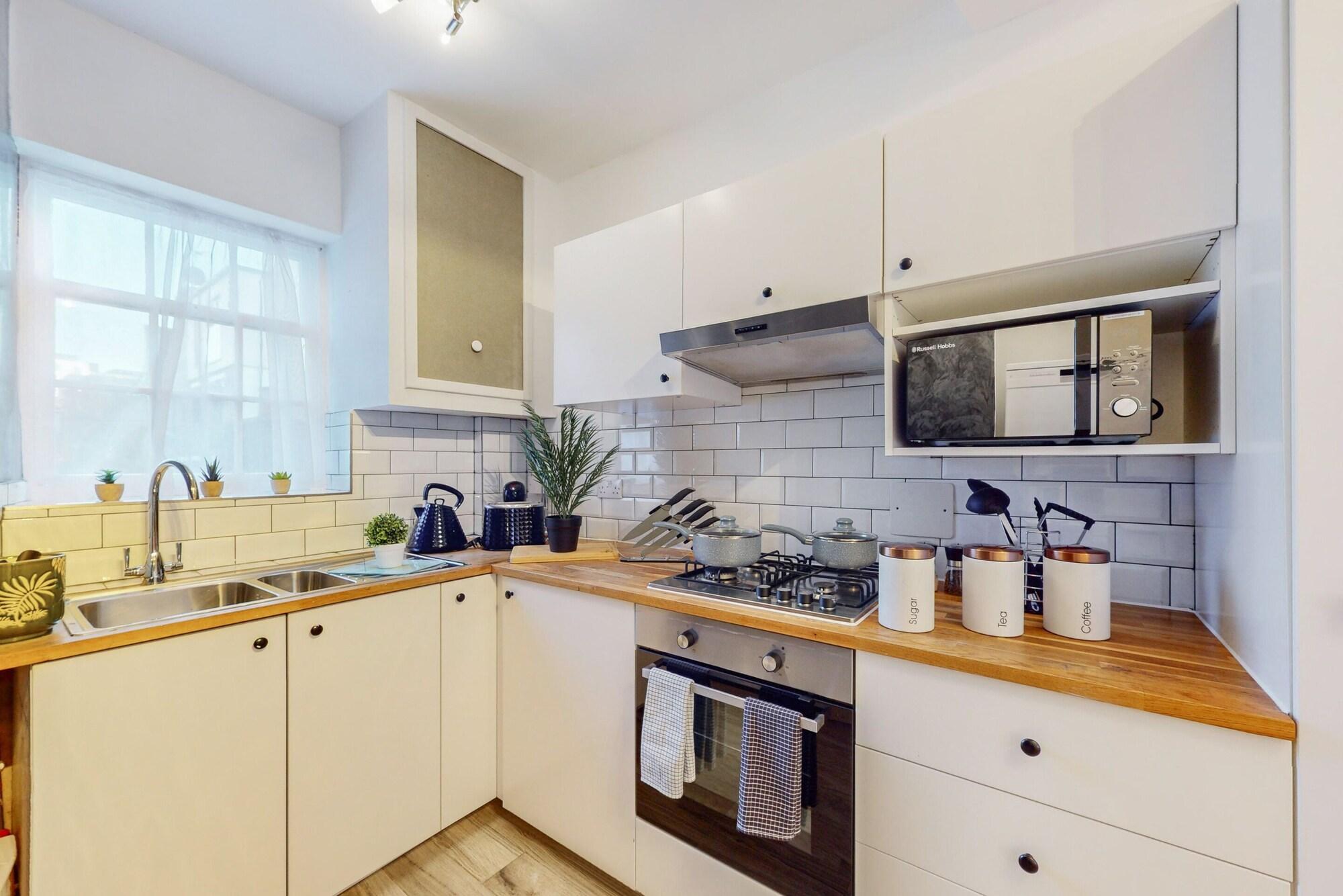 Varios Park Lane Apartments Harrowby street