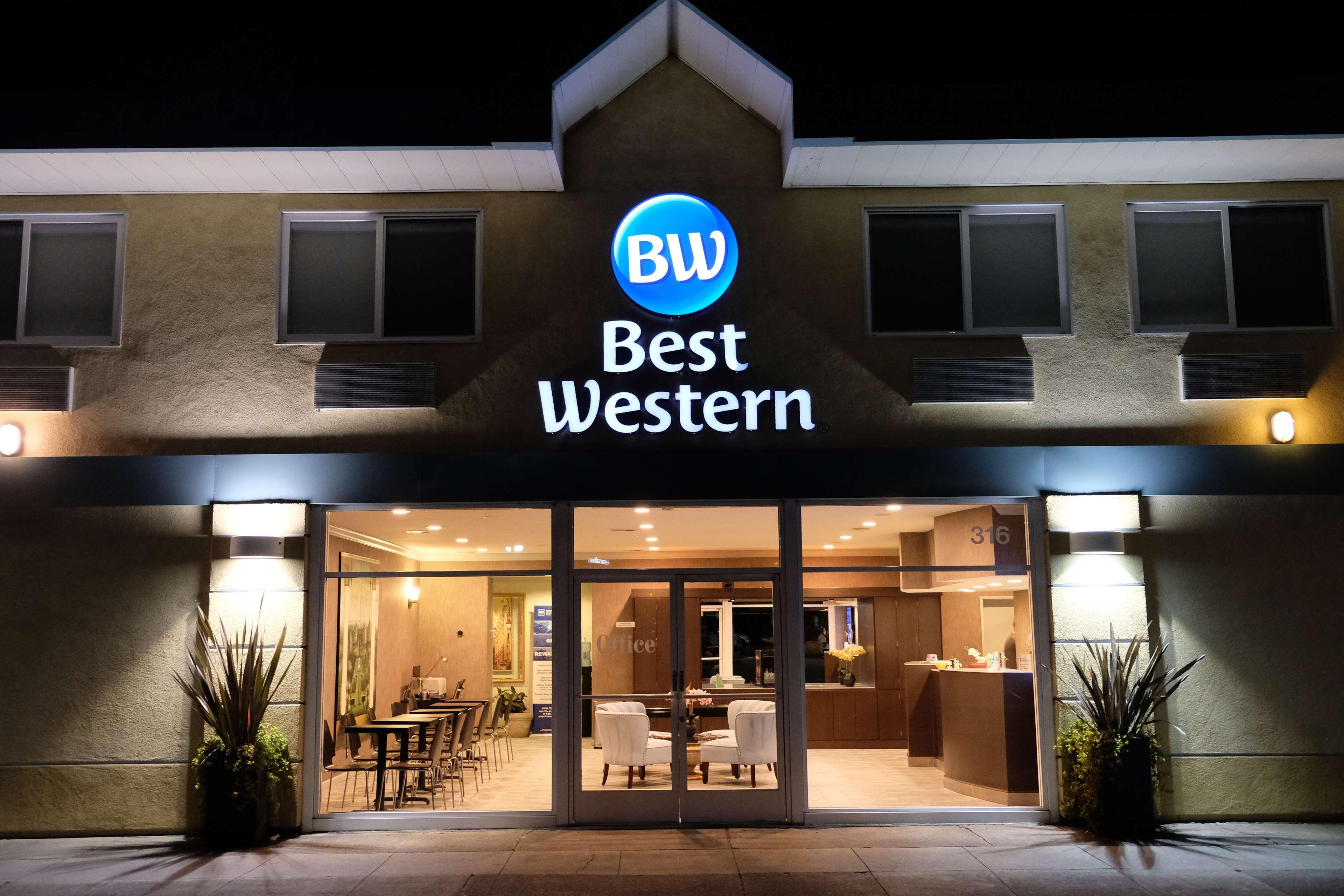 Vista Exterior Best Western Inn