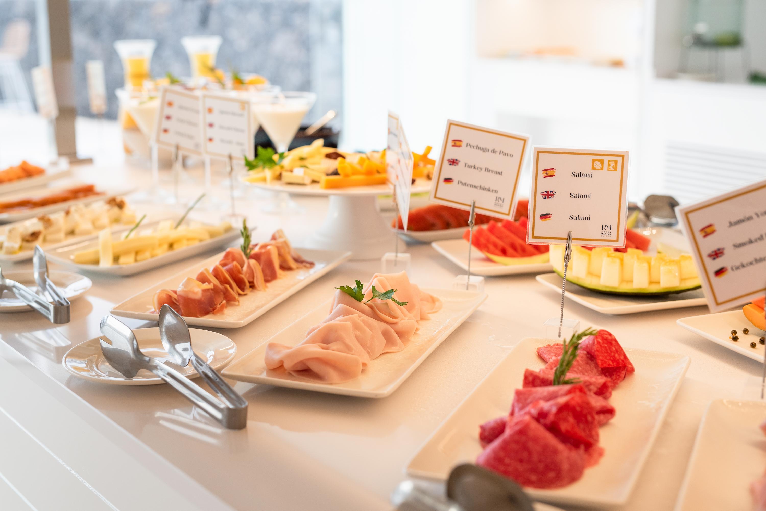 Restaurant Royal Marina Suites Boutique Hotel