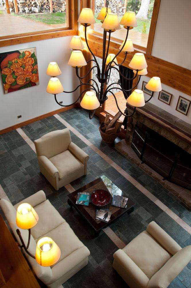 Vista Lobby Hosteria Patagon