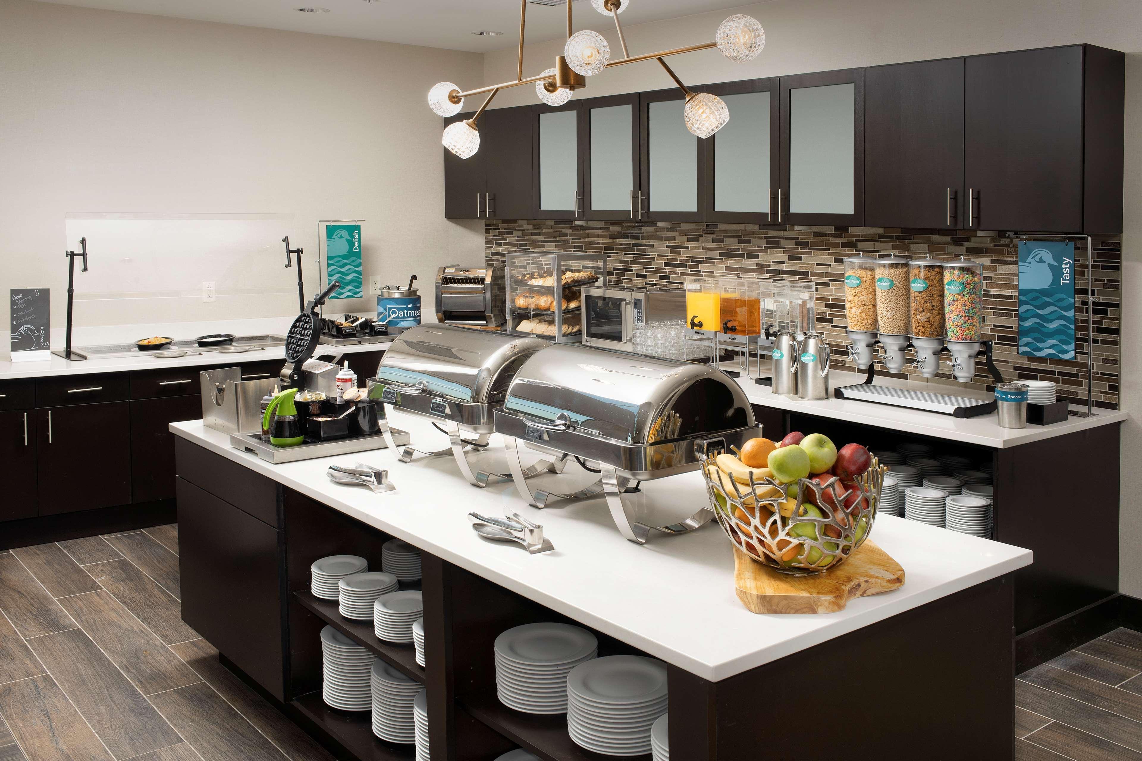 Restaurant Homewood Suites by Hilton Kansas City Speedway