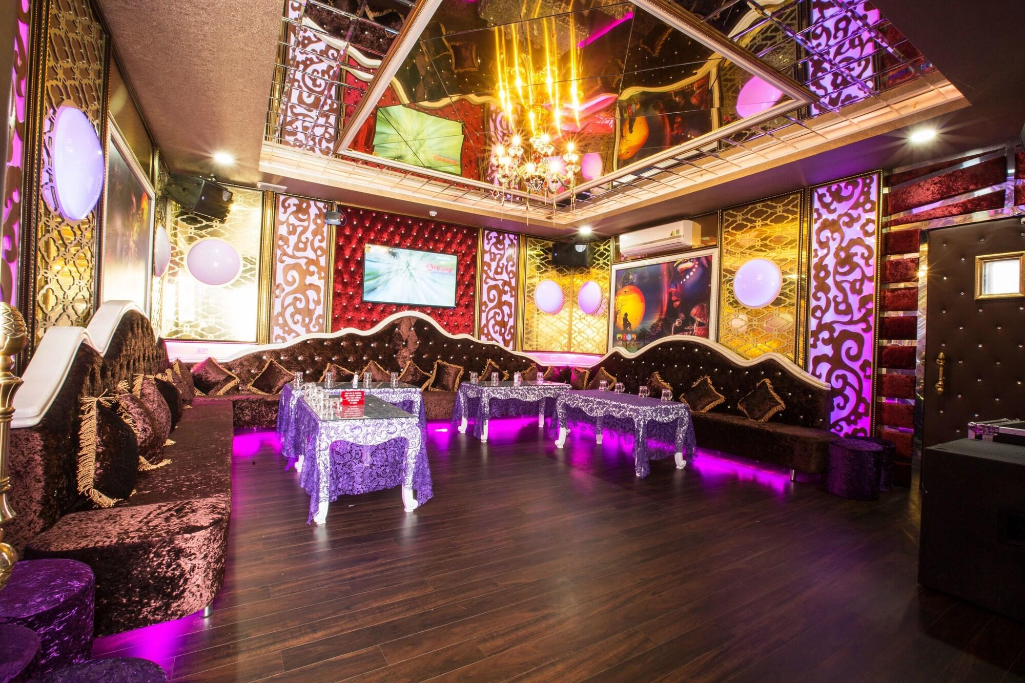 Instalaciones Recreativas Anh Nguyet Hotel