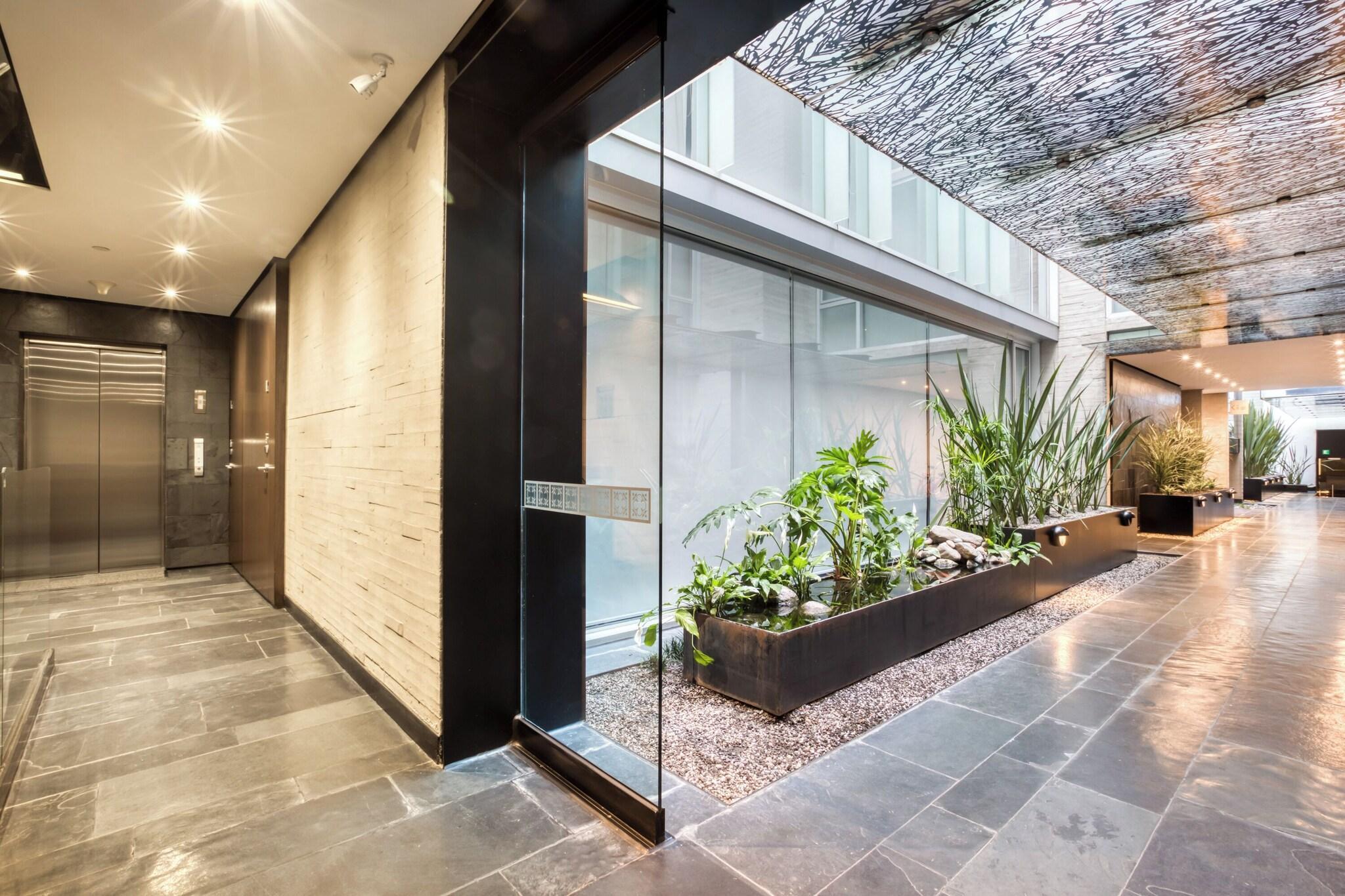 Vista Lobby AR 218 Hotel by ULIV