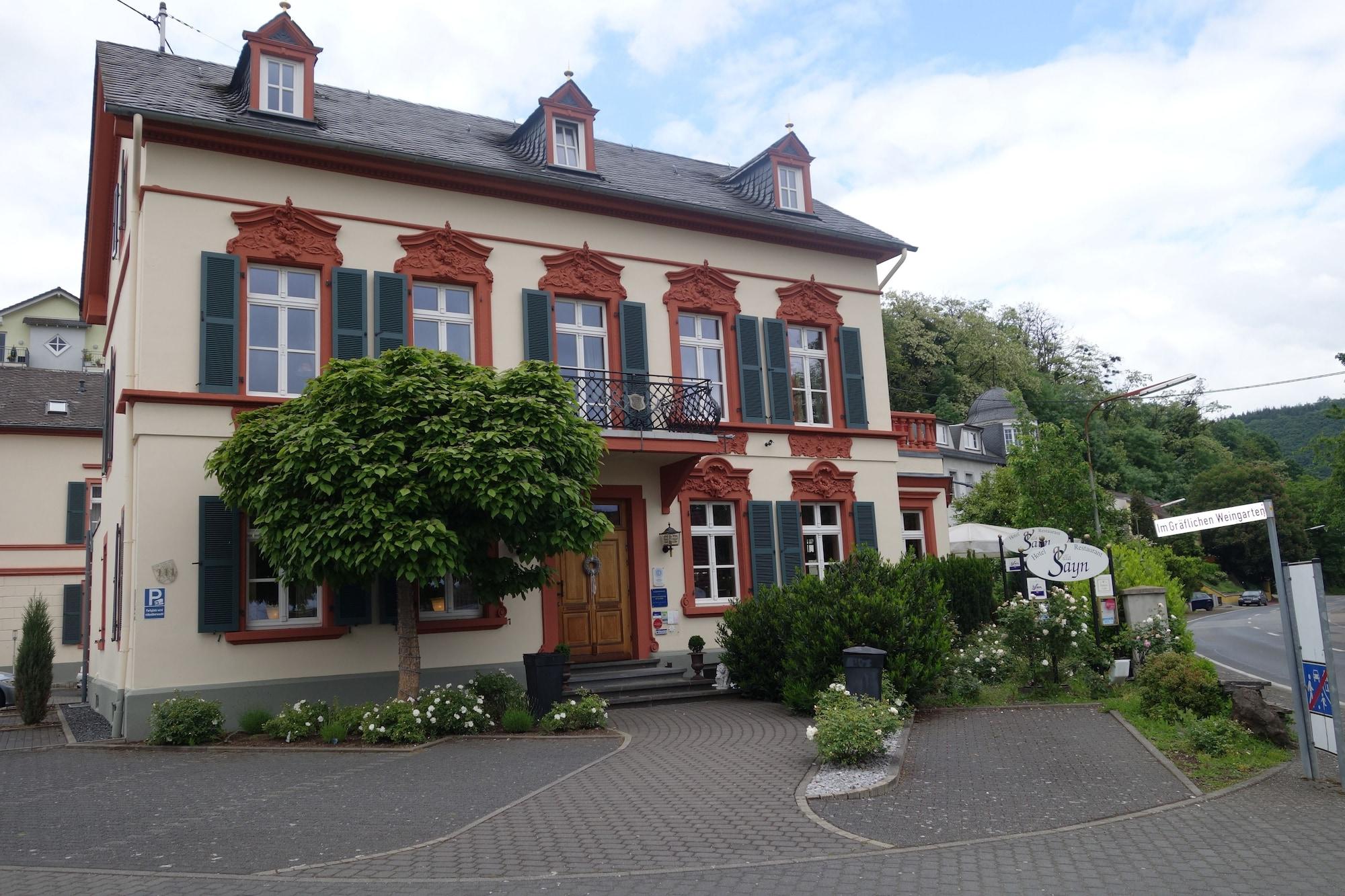 Vista Exterior Romantik Hotel Villa Sayn