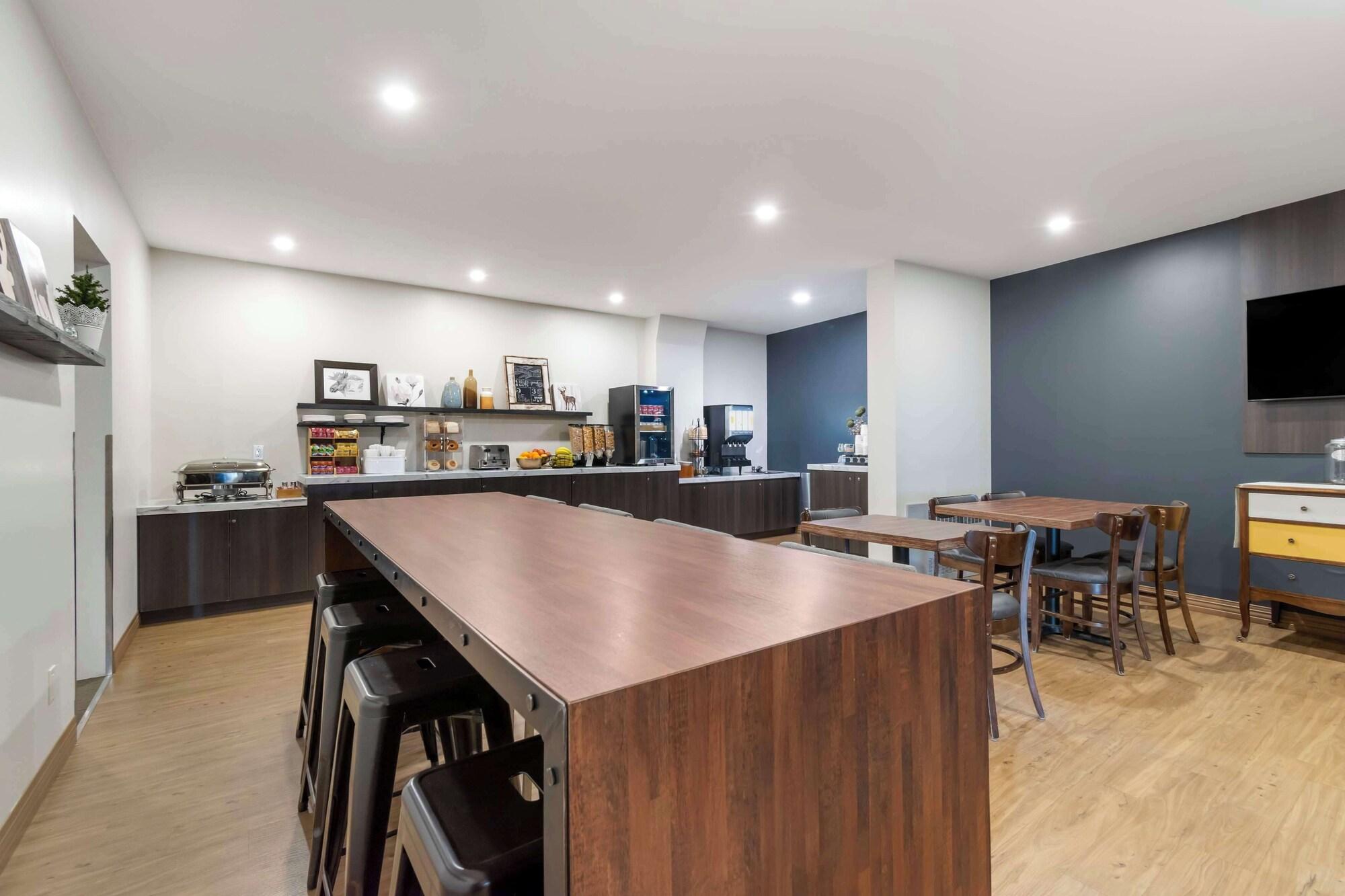 Restaurant Villa Inn & Suites, SureStay Collection by Best Western