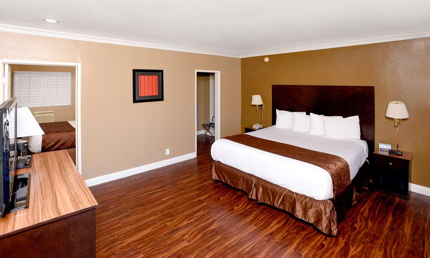 Habitación Americas Best Value Inn & Suites Anaheim Convention Center