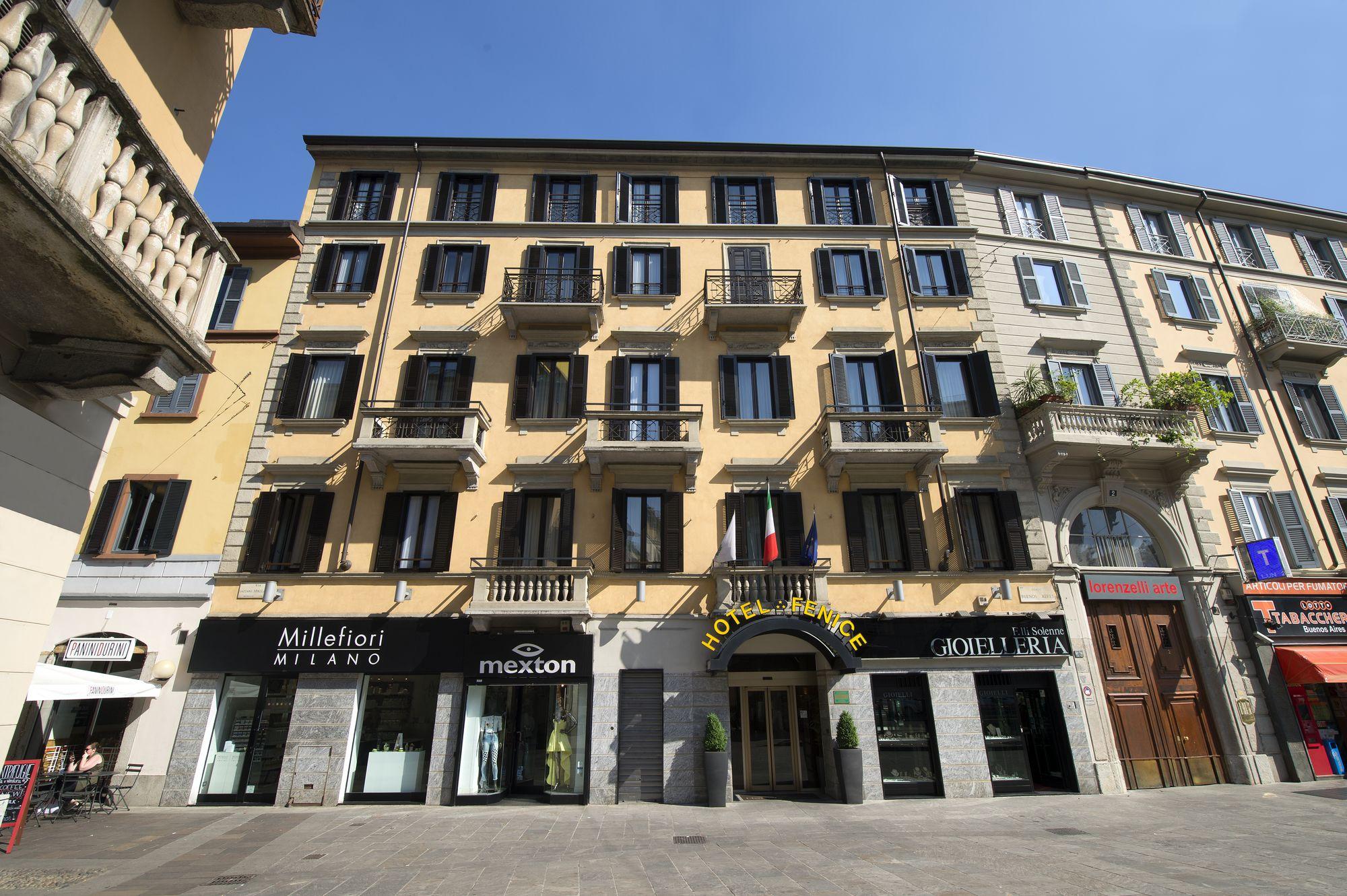 Vista Exterior Hotel Fenice Milano