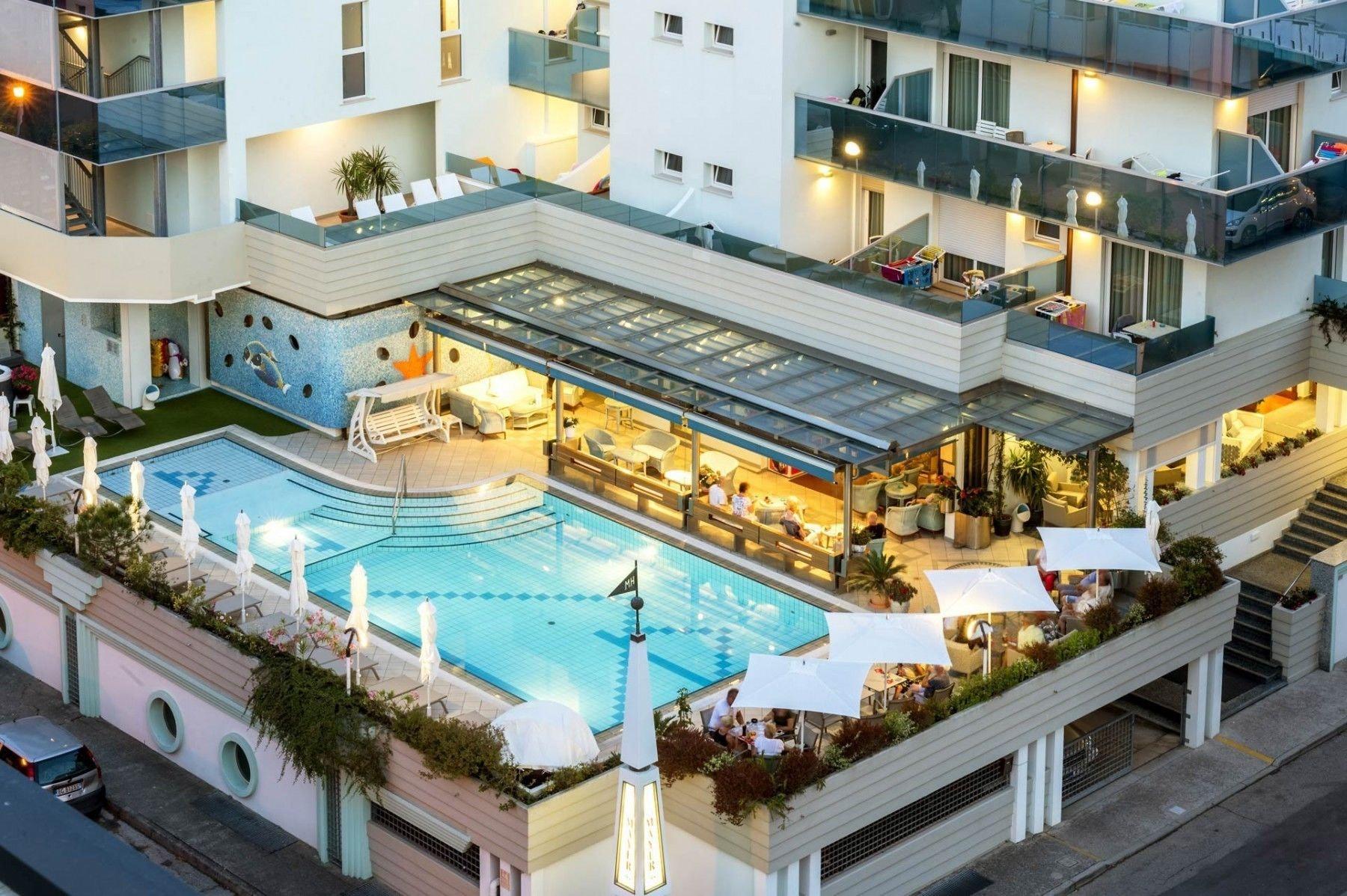 Vista Exterior Hotel Mayer