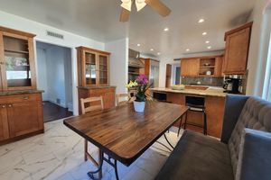 Alquiler Vacacional - Beautiful large fenced property with sparkling pool