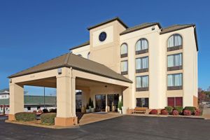 Alojamiento - Holiday Inn Express Hotel & Suites Bentonville by IHG