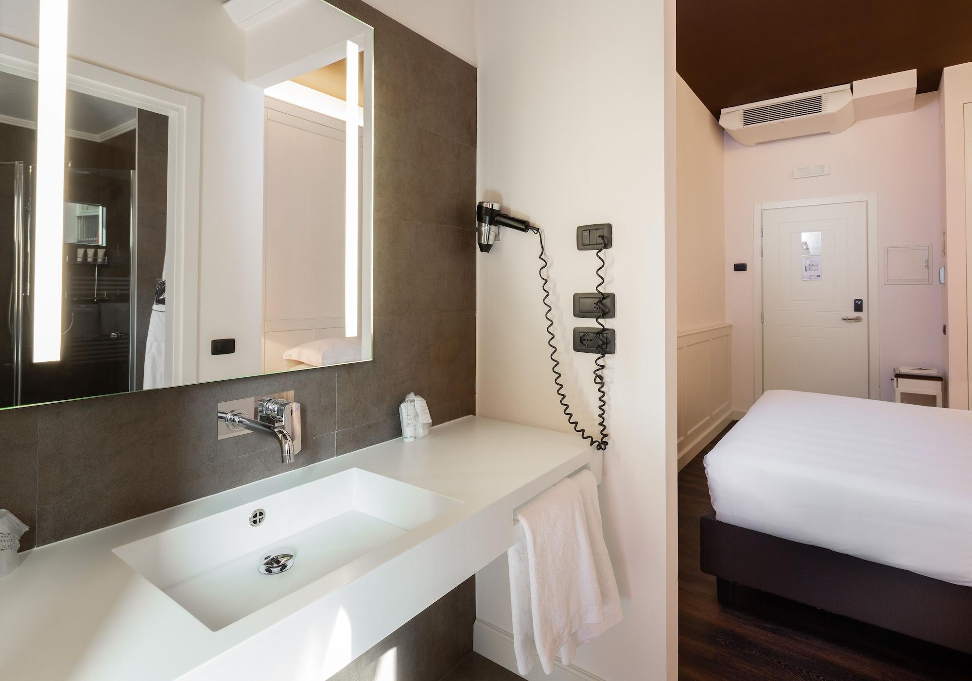 Set de Habitación The Glam Boutique Hotel & Apt