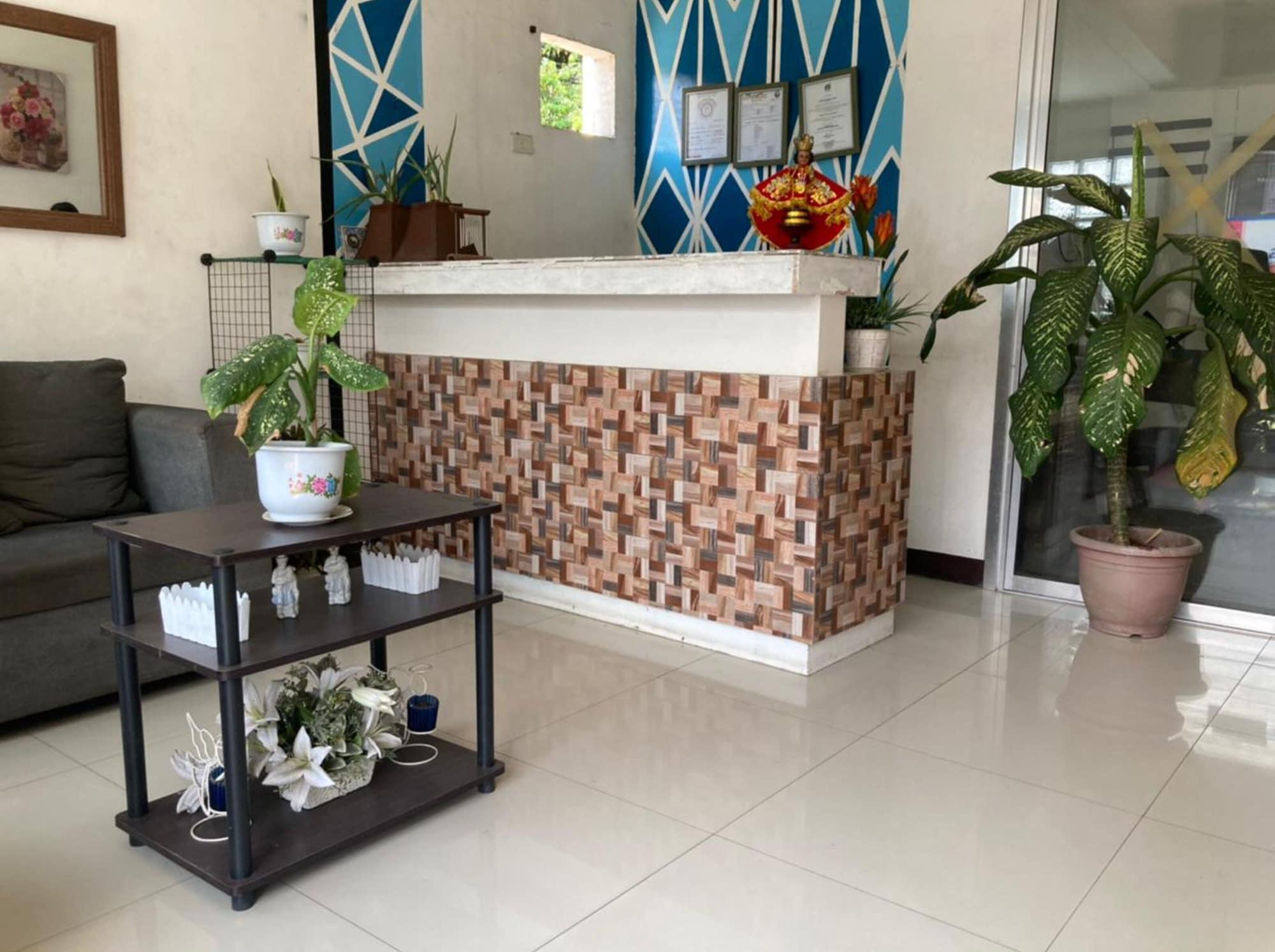 Vista Lobby OYO 815 Carisil Bldg