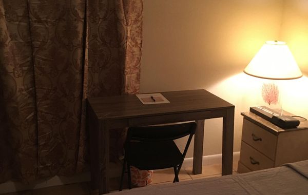 House paradise Room 1 - Hoteles solo adultos en Orlando, Florida
