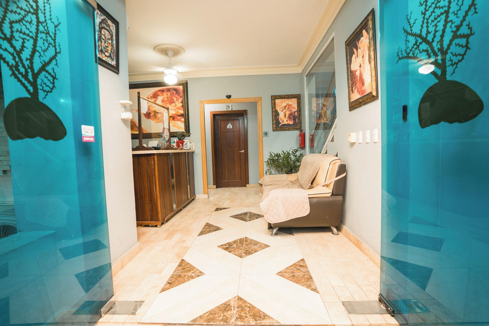 Vista Lobby Anton Reef