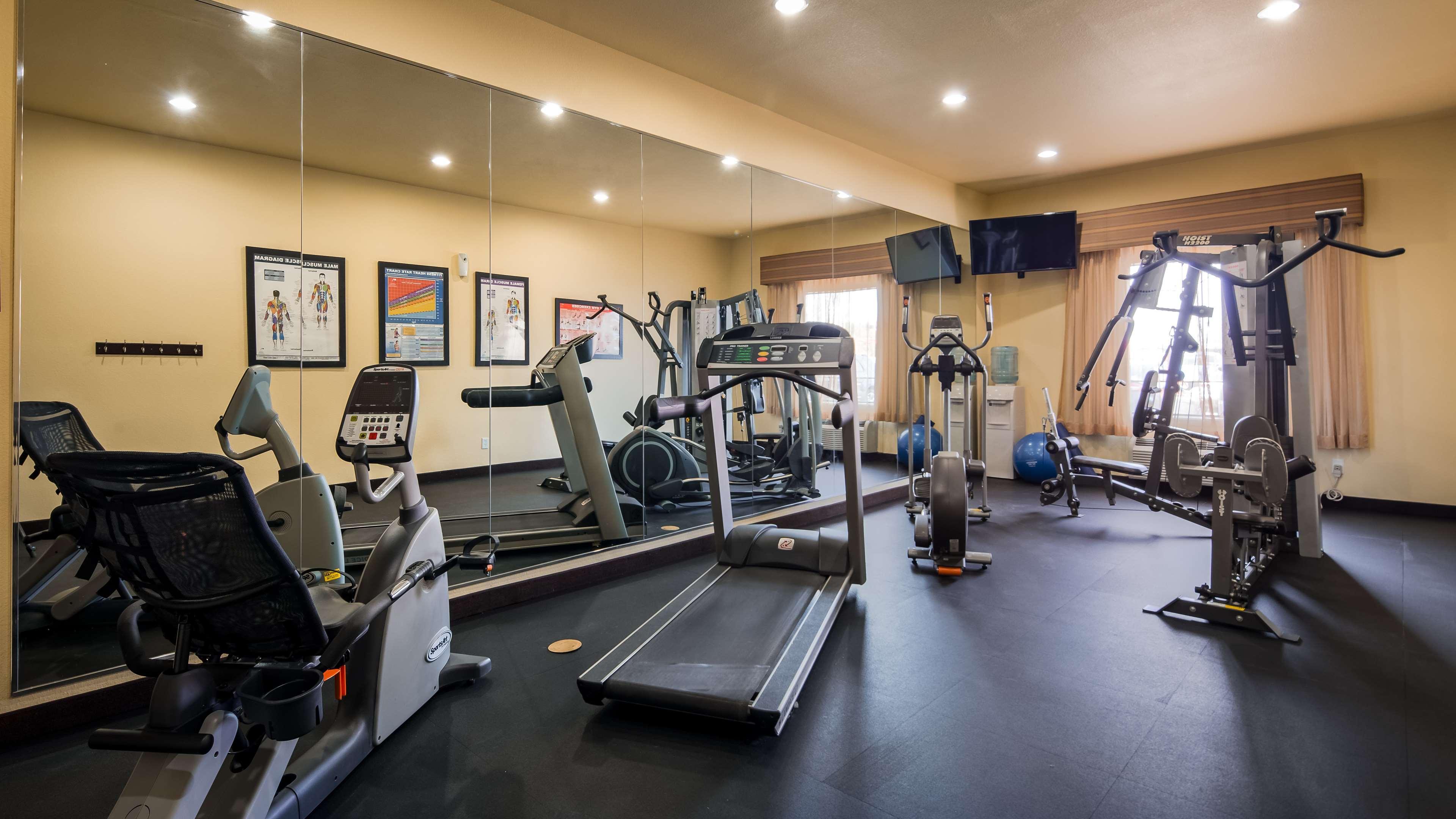 Gimnasio Best Western Plus Christopher Inn & Suites