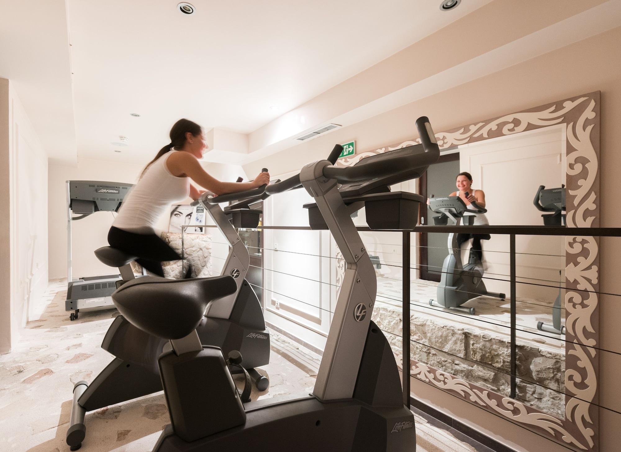 Gimnasio Heritage hotel Bastion