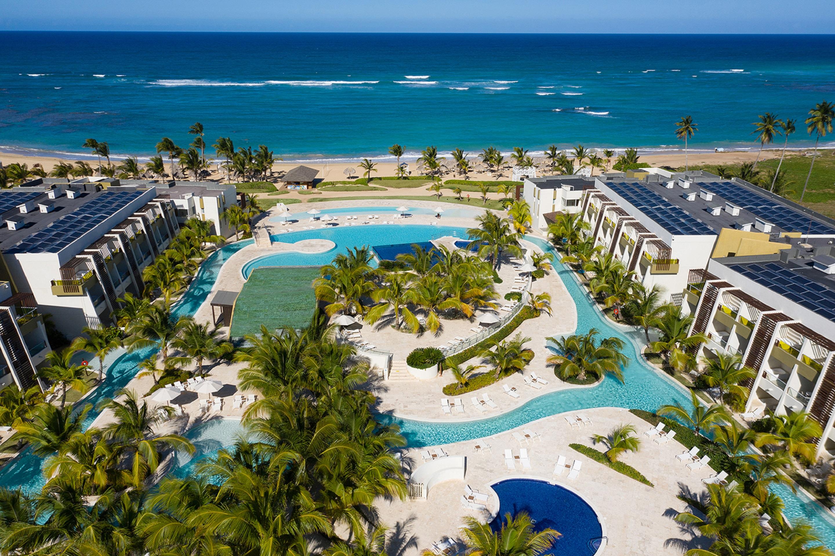 Vista Exterior Dreams Onyx Resort & Spa All Inclusive