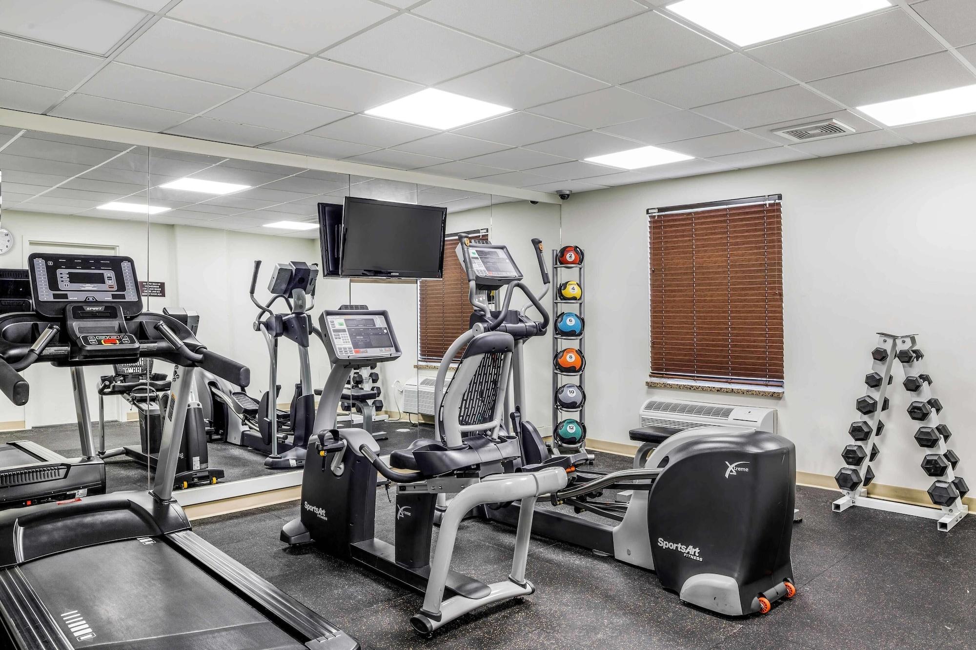 Gimnasio Days Inn & Suites by Wyndham Sherwood Park Edmonton