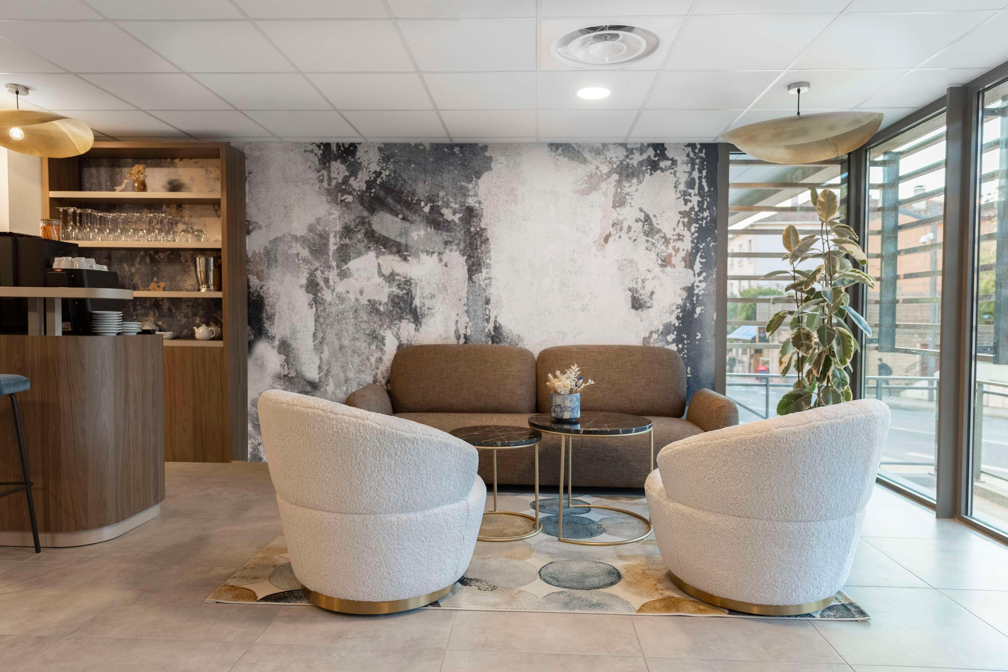 Bar/Salón The Originals Résidence Aix Schuman