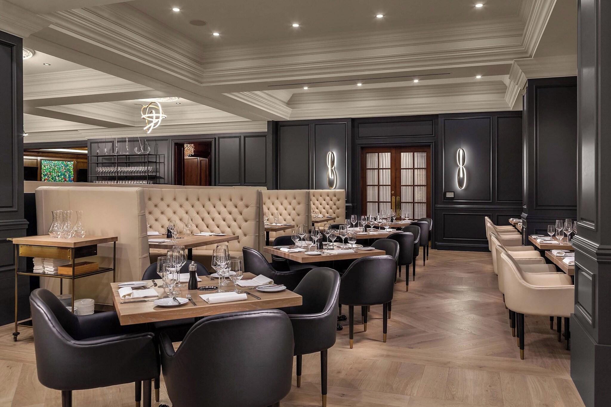 Restaurant La Grande Residence Vancouver at The Sutton Place Hotel