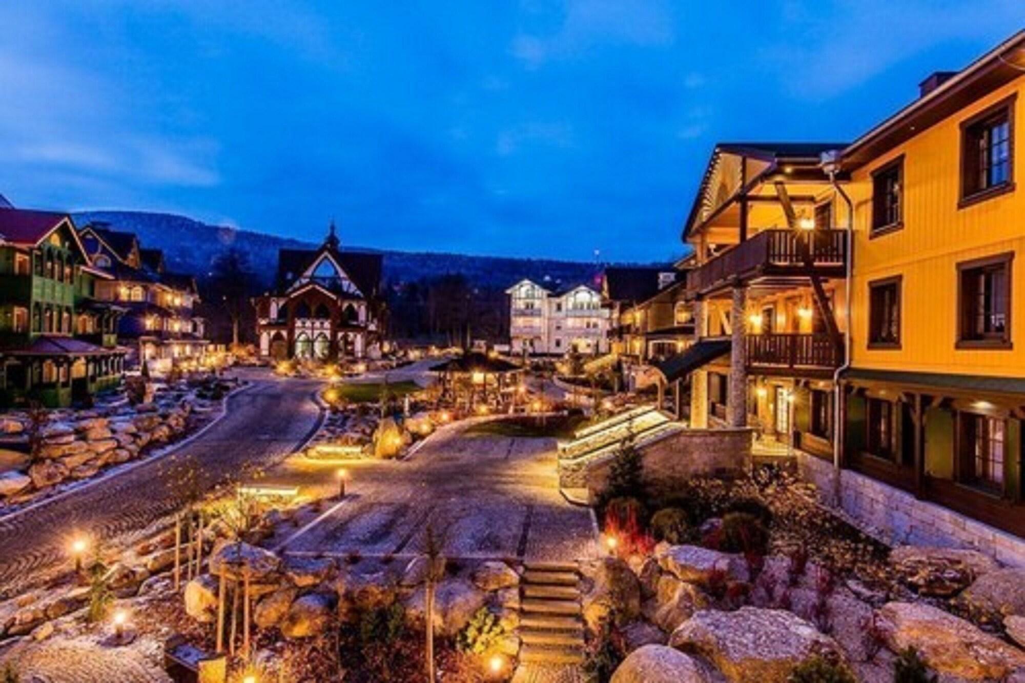 Vista Lobby Norweska Dolina Luxury Resort