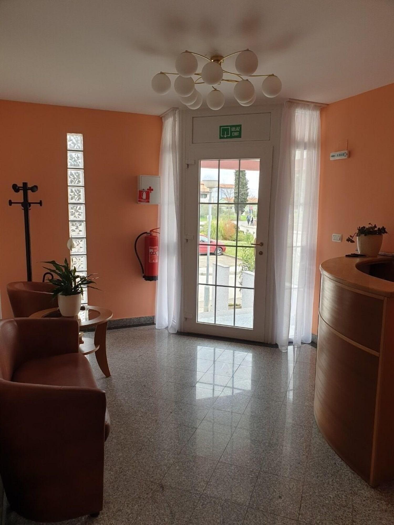 Vista Lobby Panolija Residence