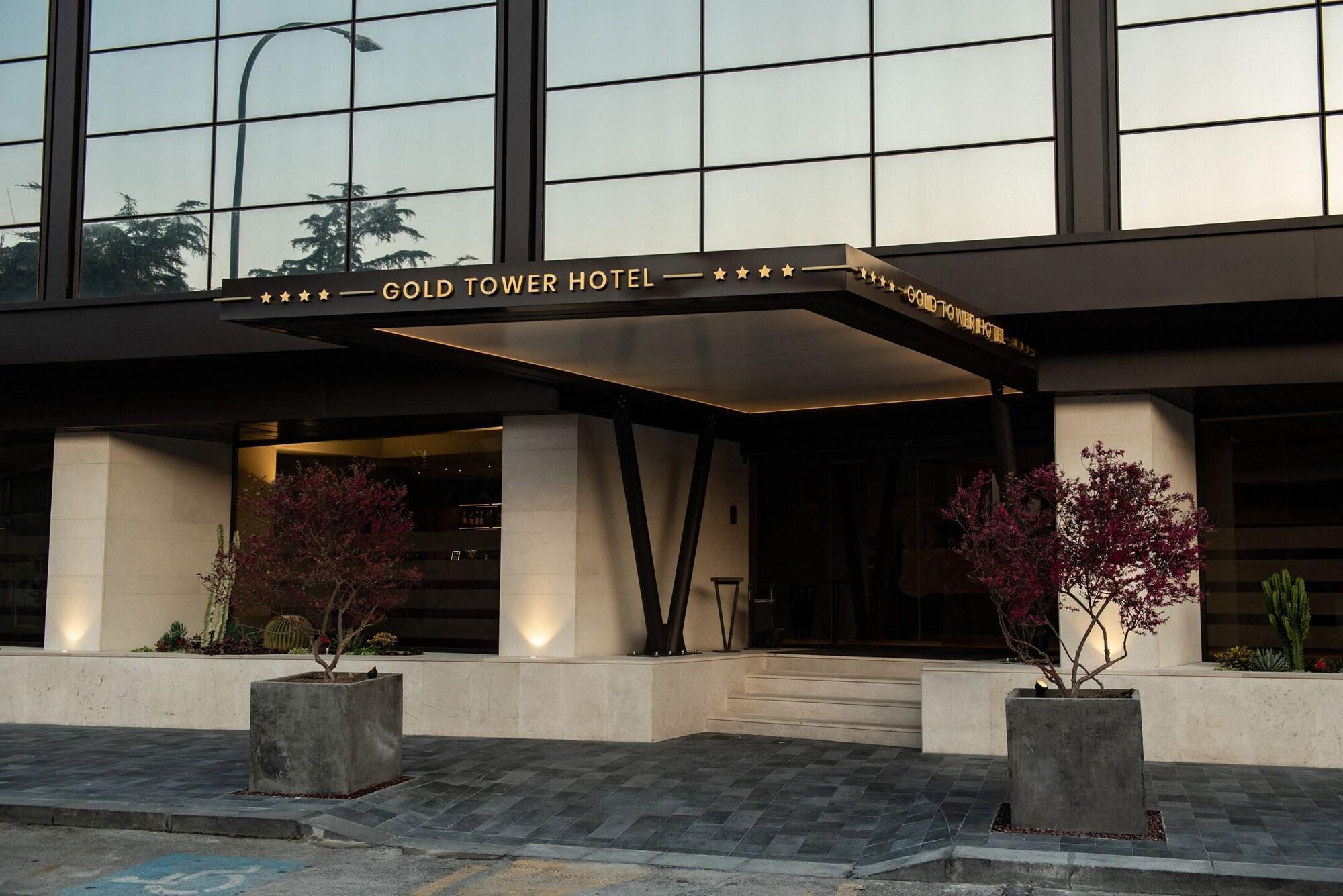 Vista Lobby Gold Tower Lifestyle Hotel