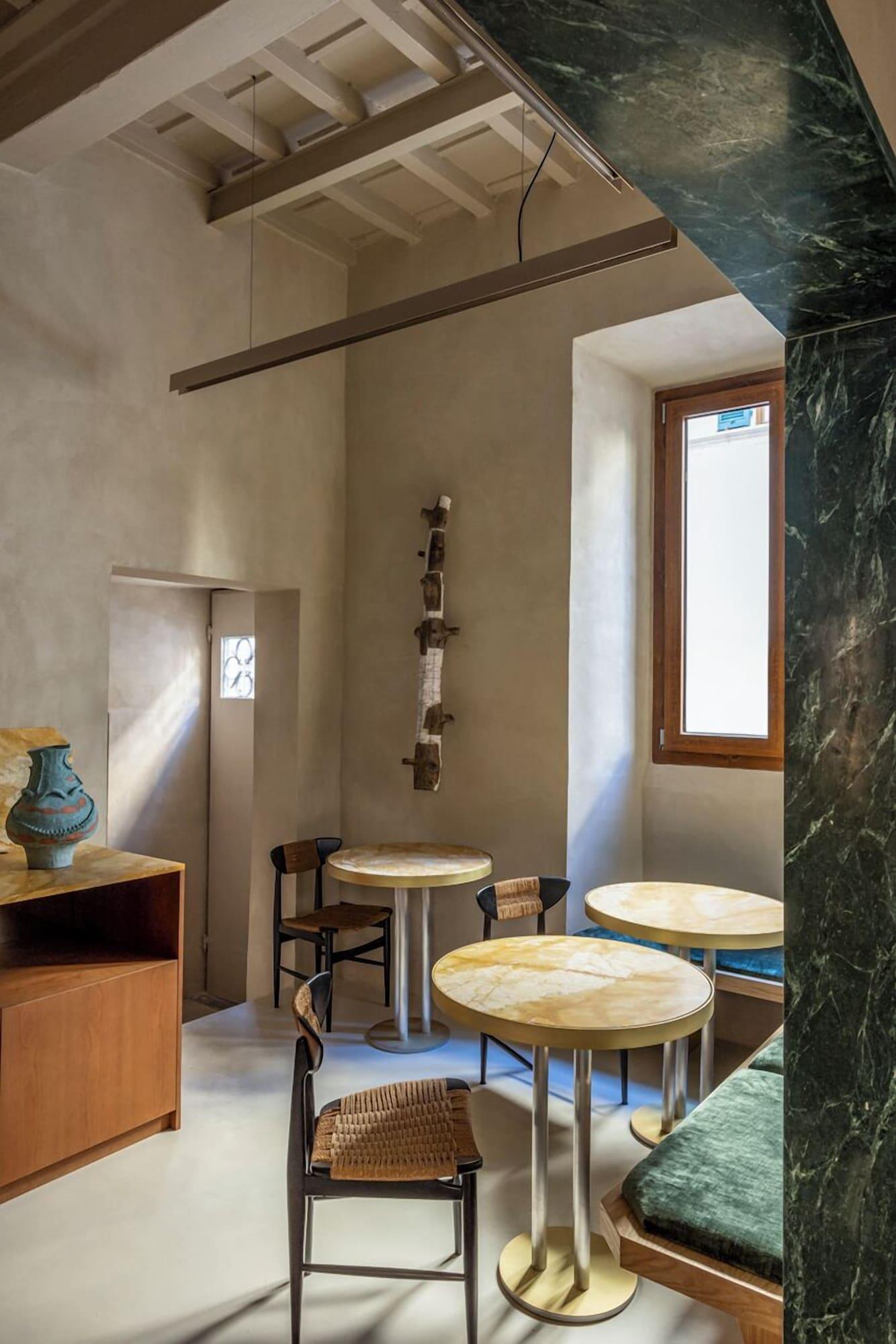 Restaurant TheWheelsFlorence