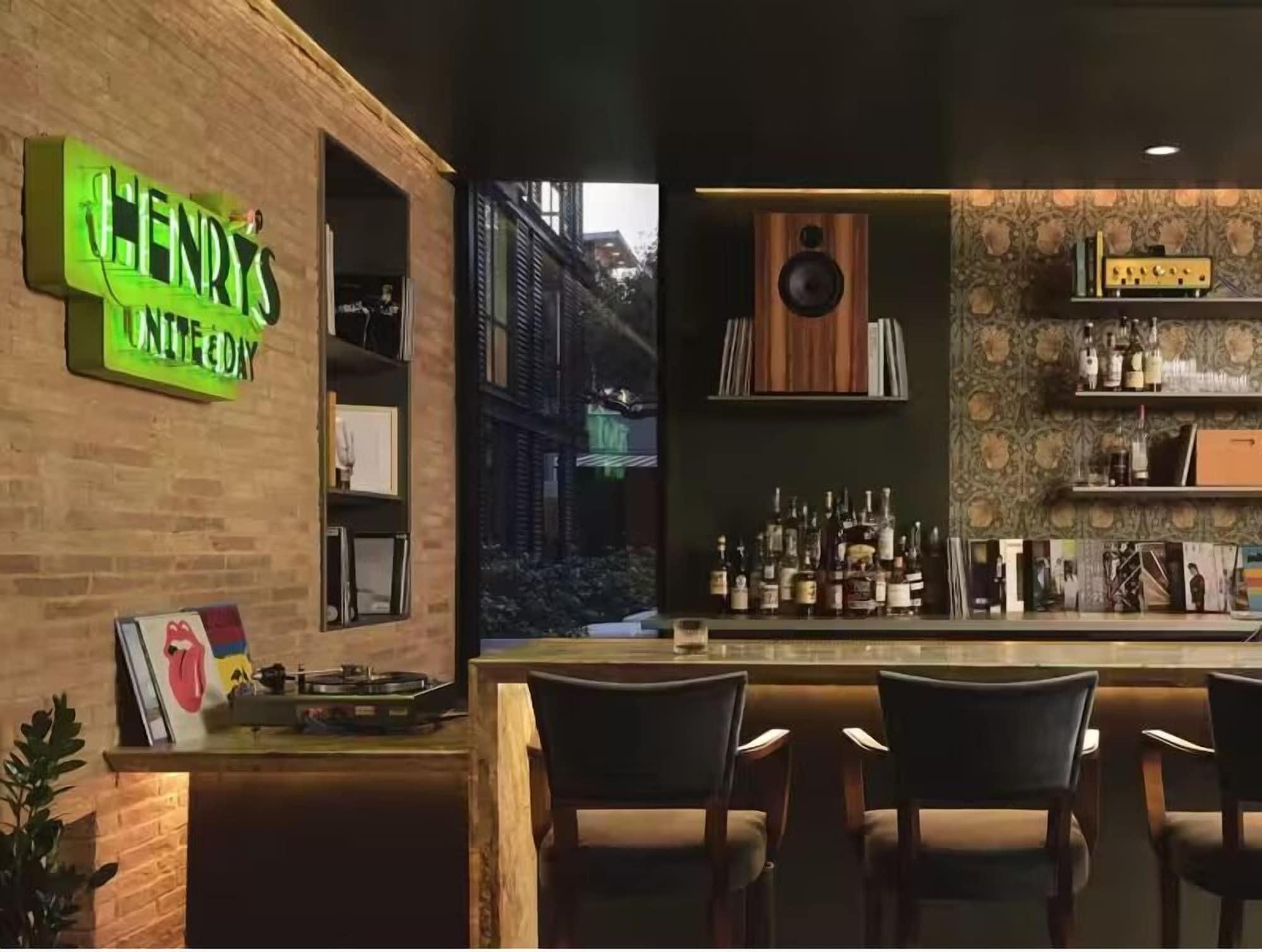 Restaurant The Inn at Green Pastures