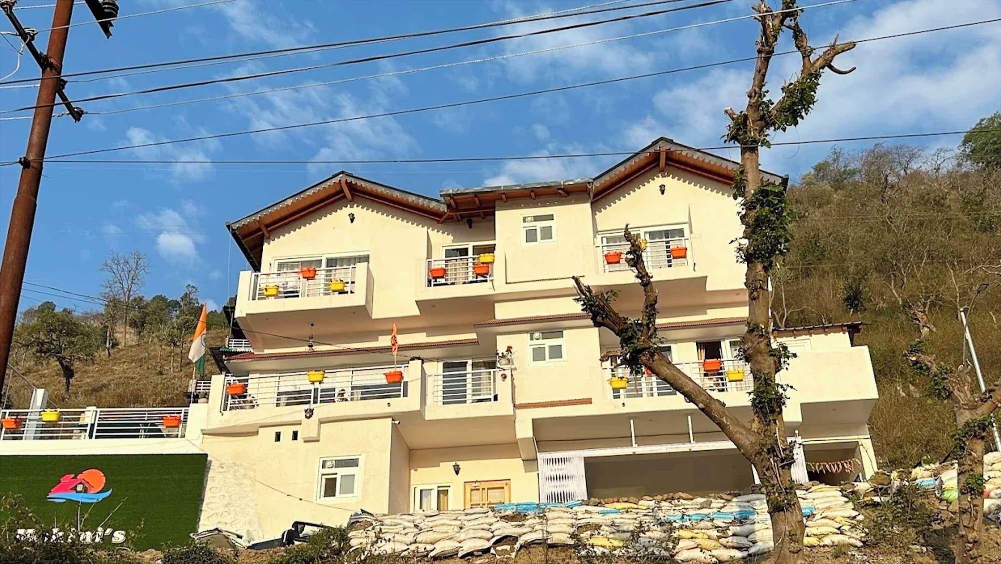 Vista Exterior Mohini Hotel Lake View Cottage Bhimtal