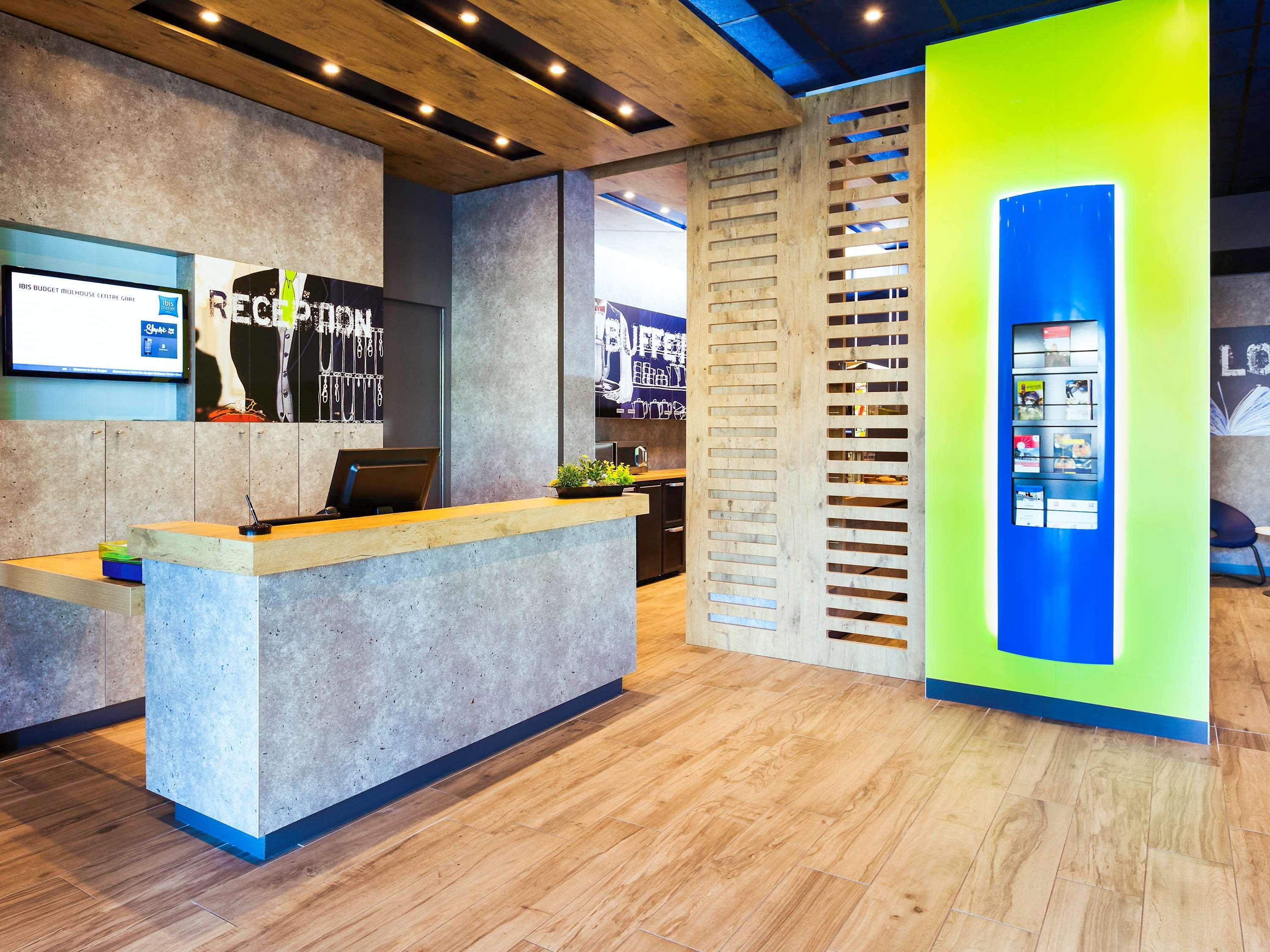 Vista Exterior ibis budget Mulhouse Centre Gare