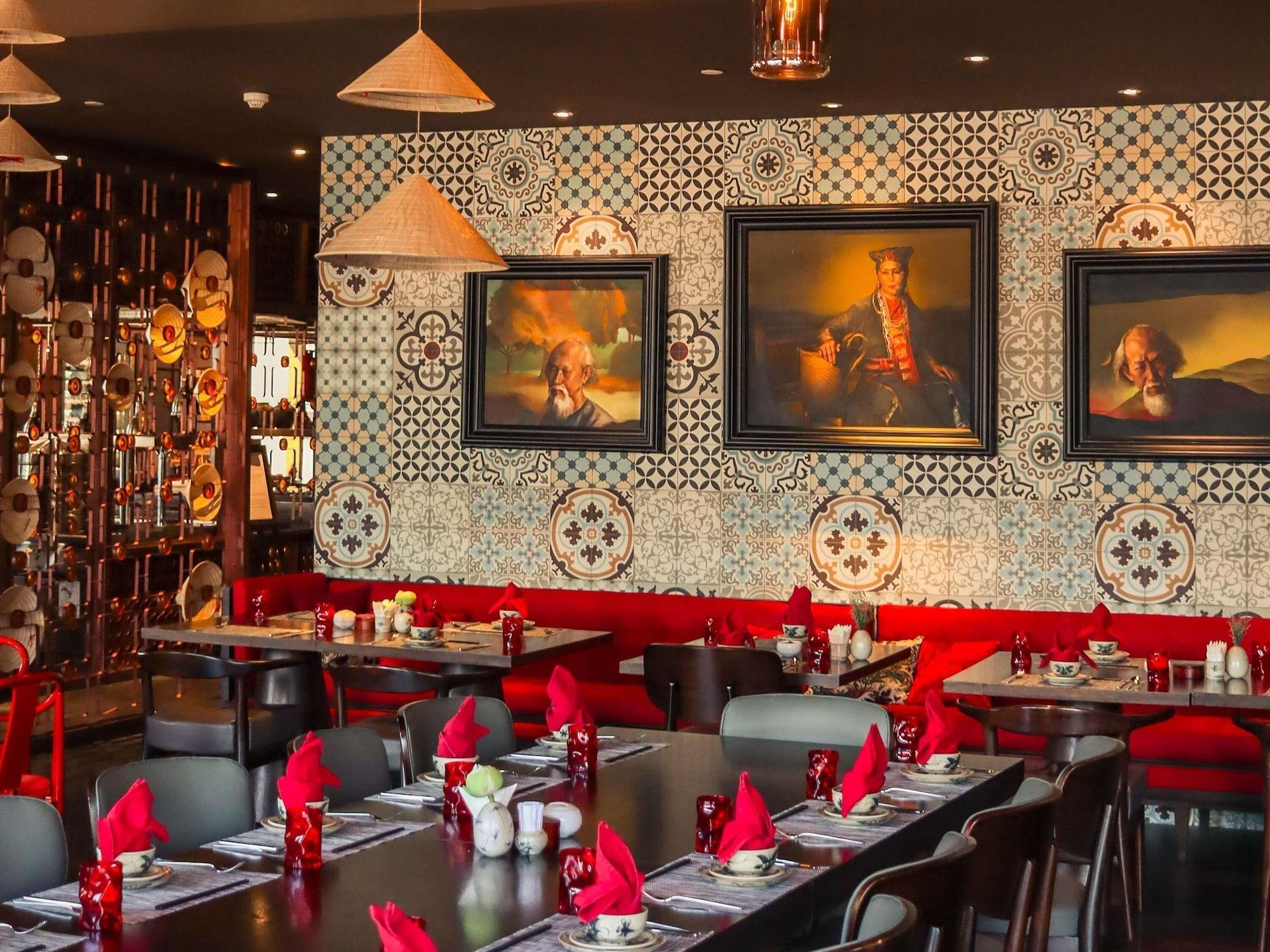 Restaurant Hôtel des Arts Saigon - MGallery Collection