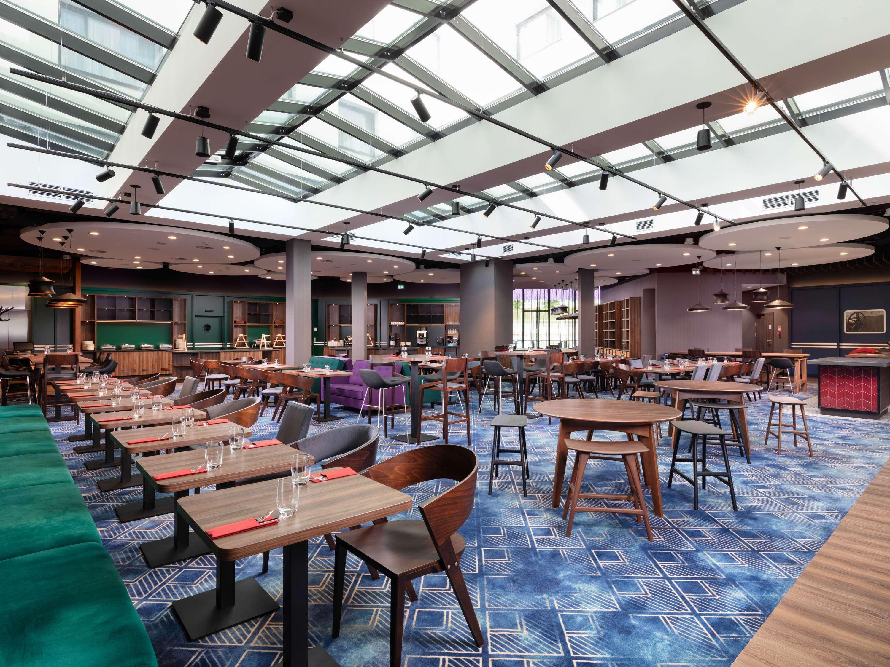 Restaurant Mercure Warszawa Ursus Station