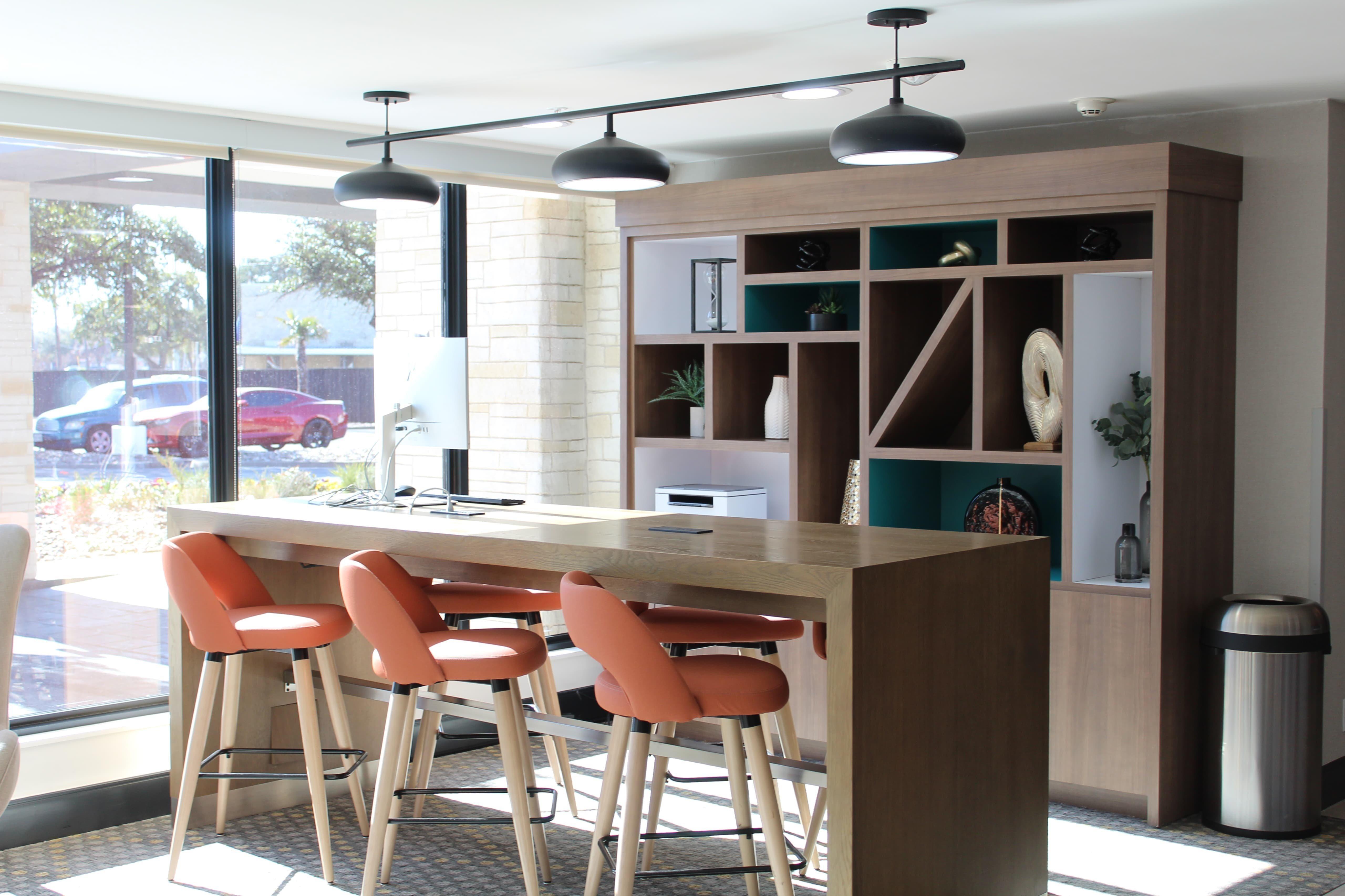 Vista Lobby Holiday Inn Dallas Market Ctr Love Field