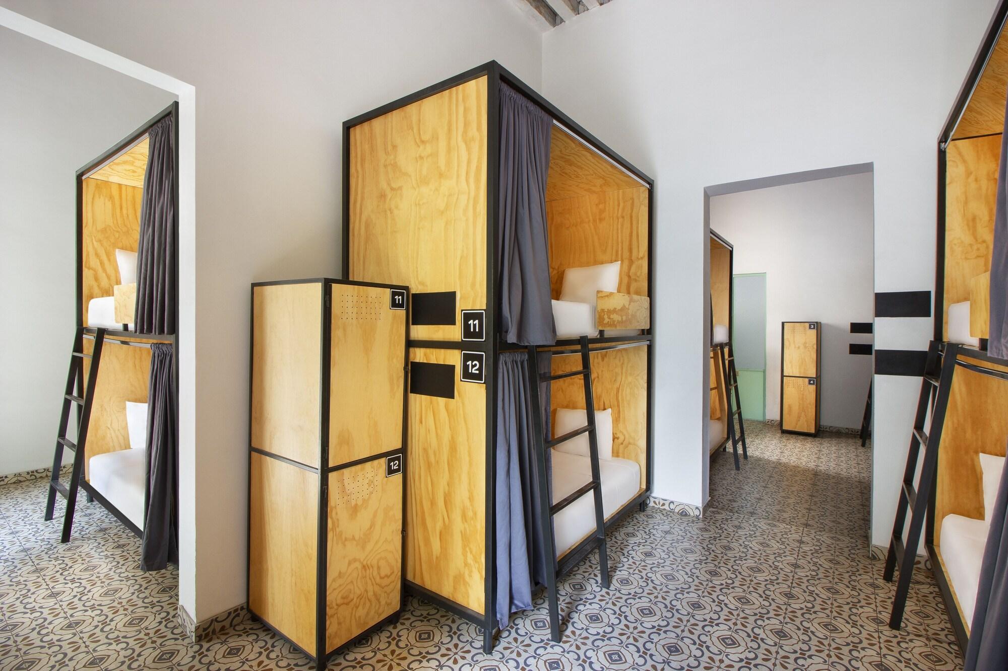 Habitación Hostal CASA MX alameda