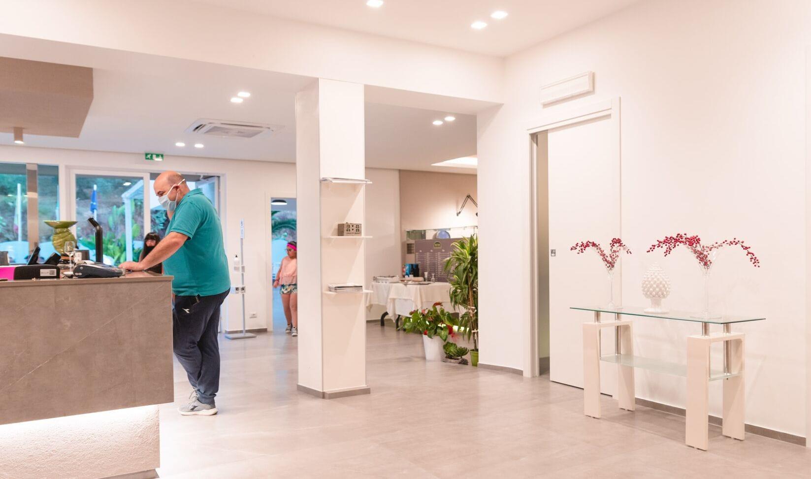 Vista Lobby Valle Verde