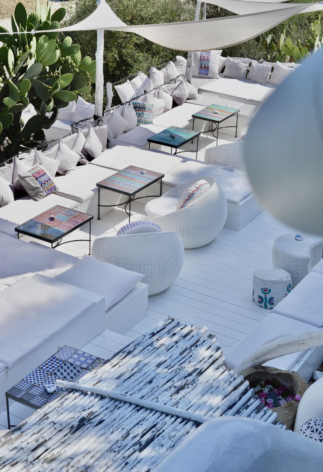 Vista Lobby Su Gologone