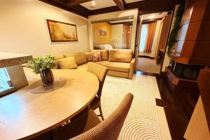 Alquiler Temporario - Flat Elegante c/ Lareira e banheira | Canela