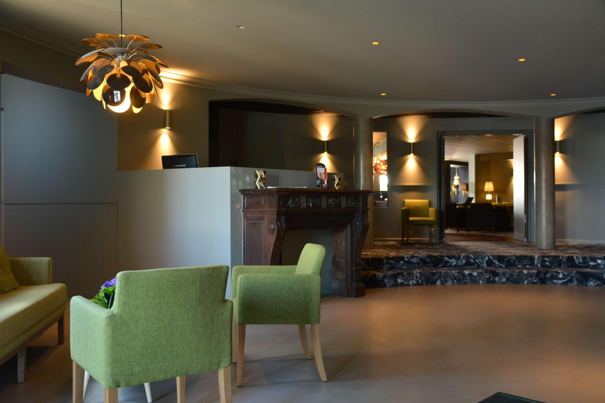 Vista Lobby Best Western Plus Clos Syrah
