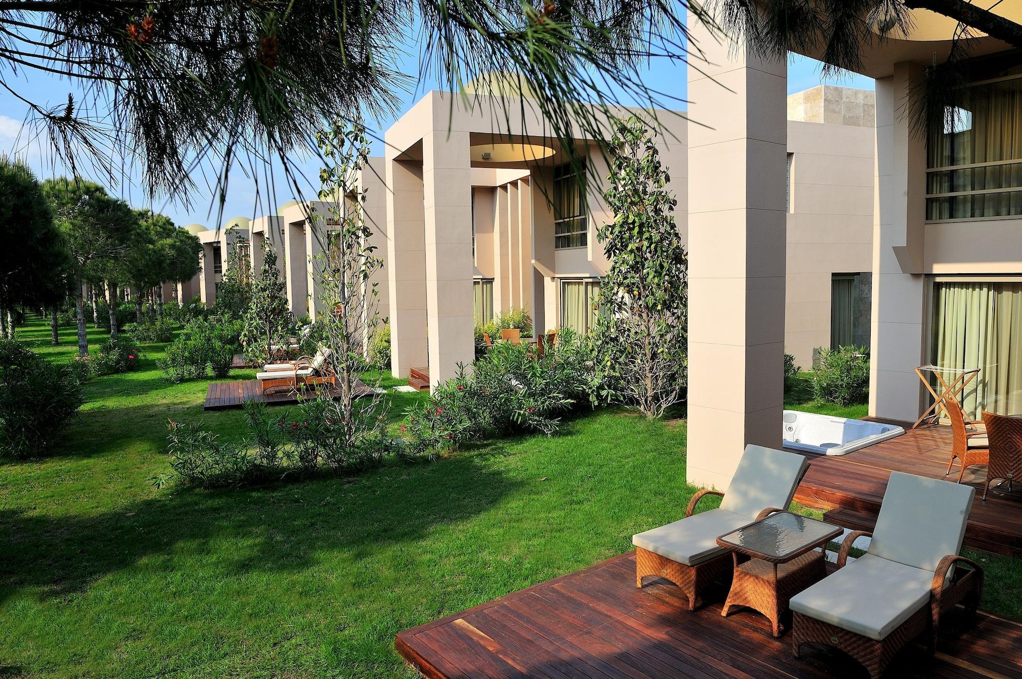 Vista Exterior Gloria Serenity Resort - All Inclusive