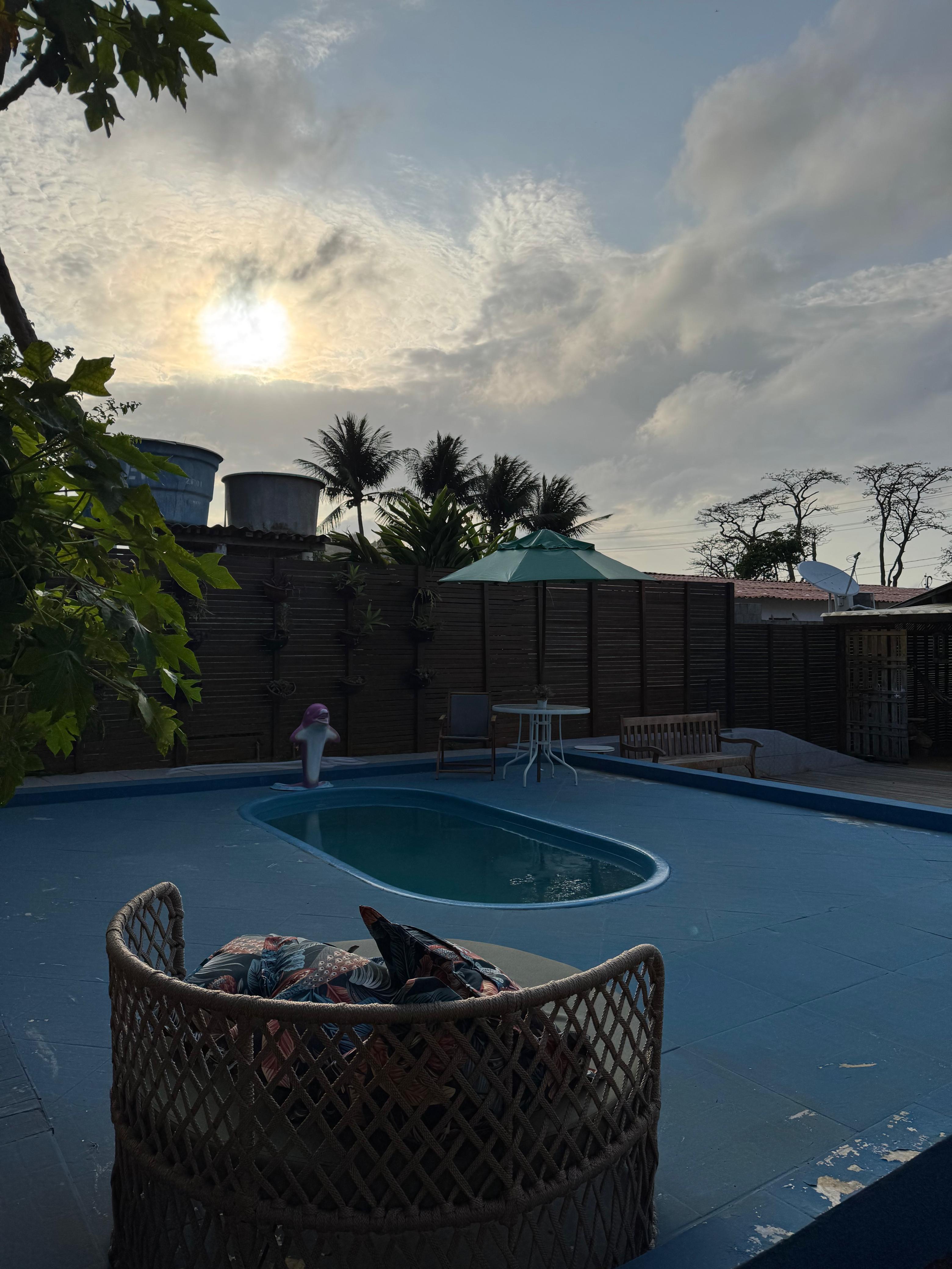 Vista Piscina Pousada Raízes de Noronha